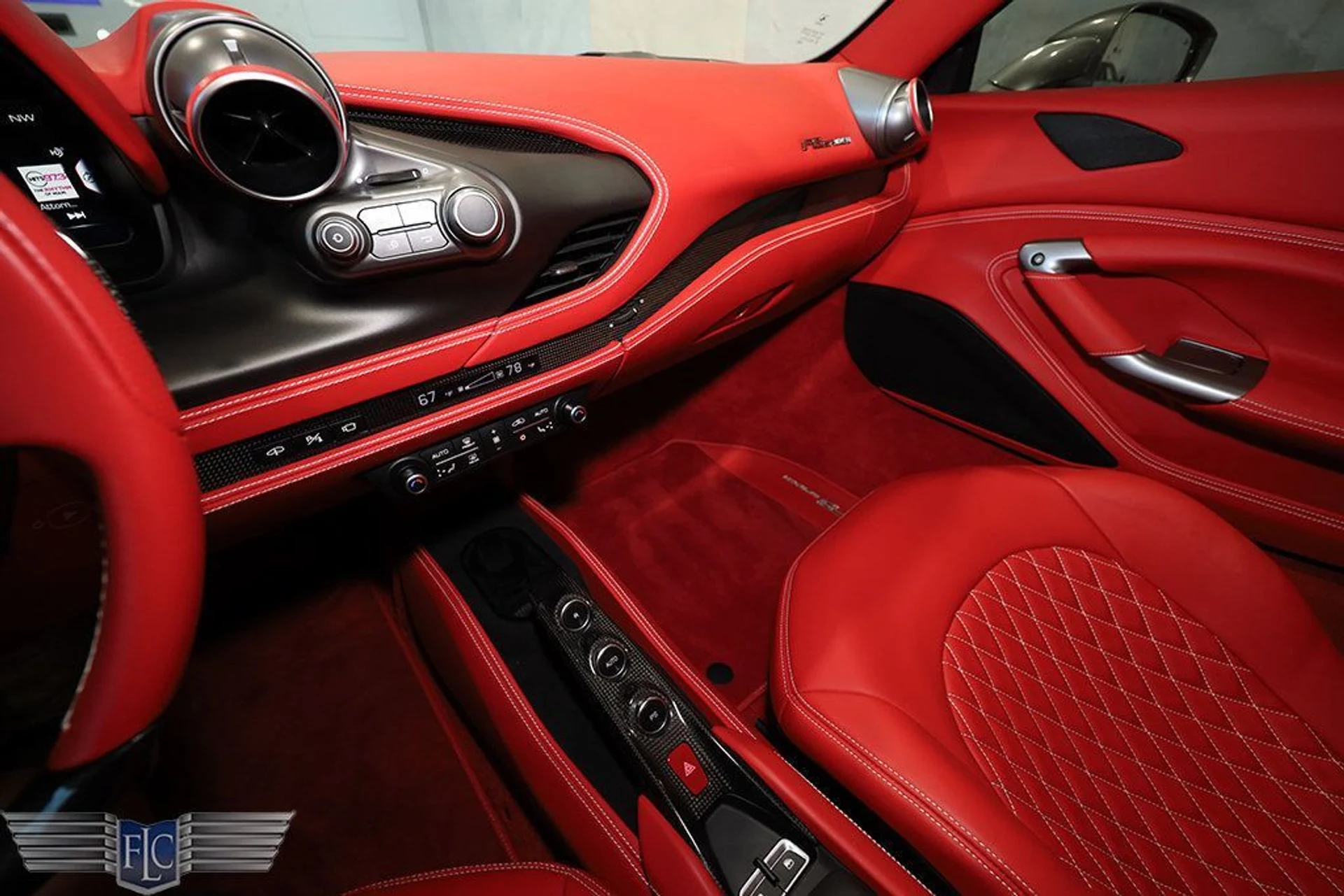 mph026_1525509117_used_2021_ferrari_f8_spider_convertible_9689_22996812_27_1024_72ba25c647