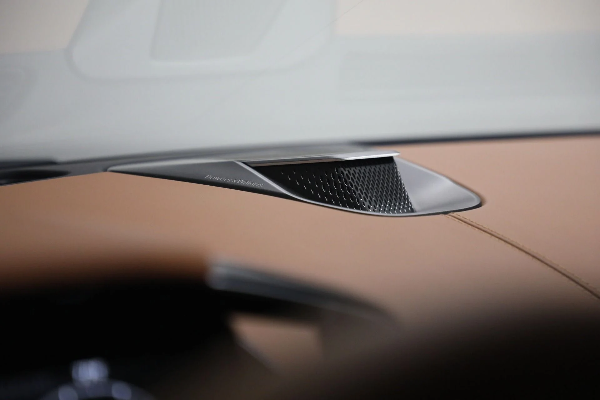 mph026_1531212682_New_2026_Aston_Martin_Vanquish_4bb2788e37