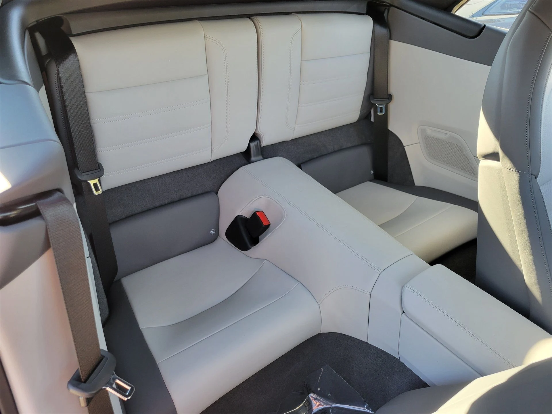 mph026_1532287365_b75ef4e180d84cc245875a5f585f2bb0_b0db306997