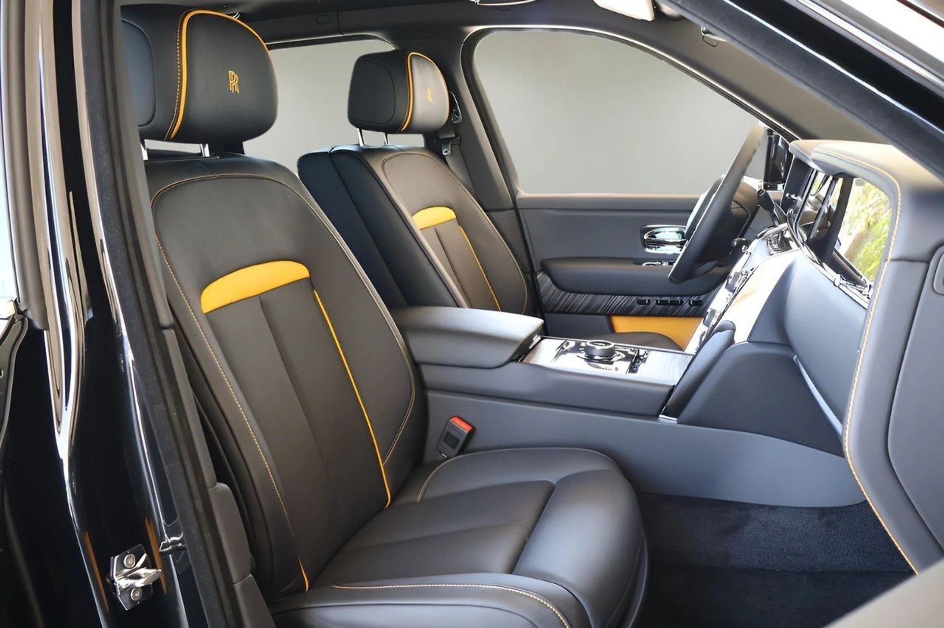 mph026_153525639_27_c02a41be34