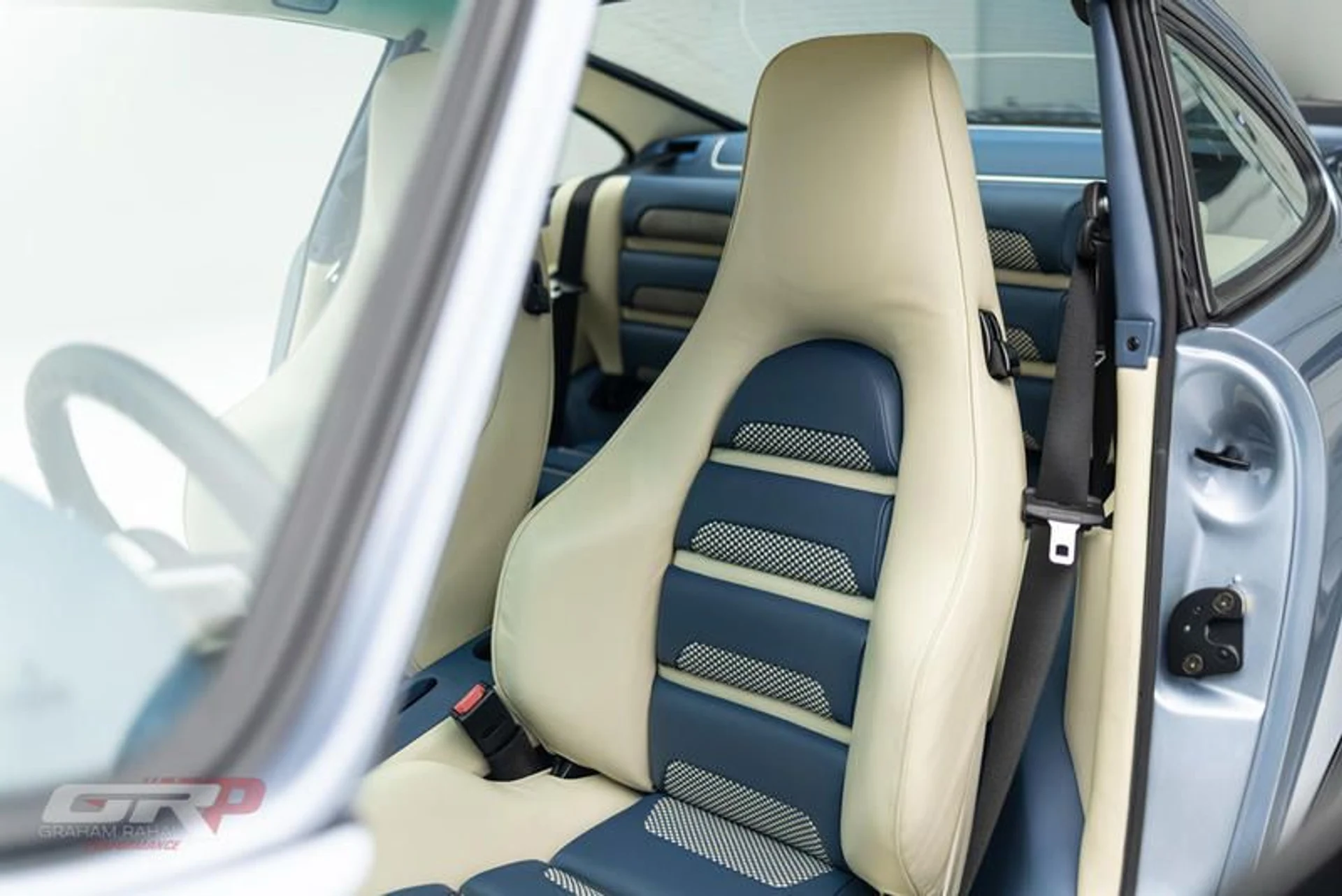 mph026_1537545075_8_BEBDA_8_F_506_B_48_F5_9551_F124_B6963_D6_A_0aa3dc209b