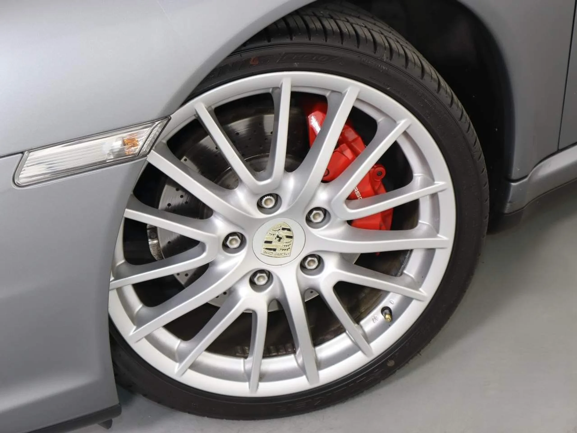 mph026_1537750450_3f8f519f7234684c19502194939f7d01_e6117a908a