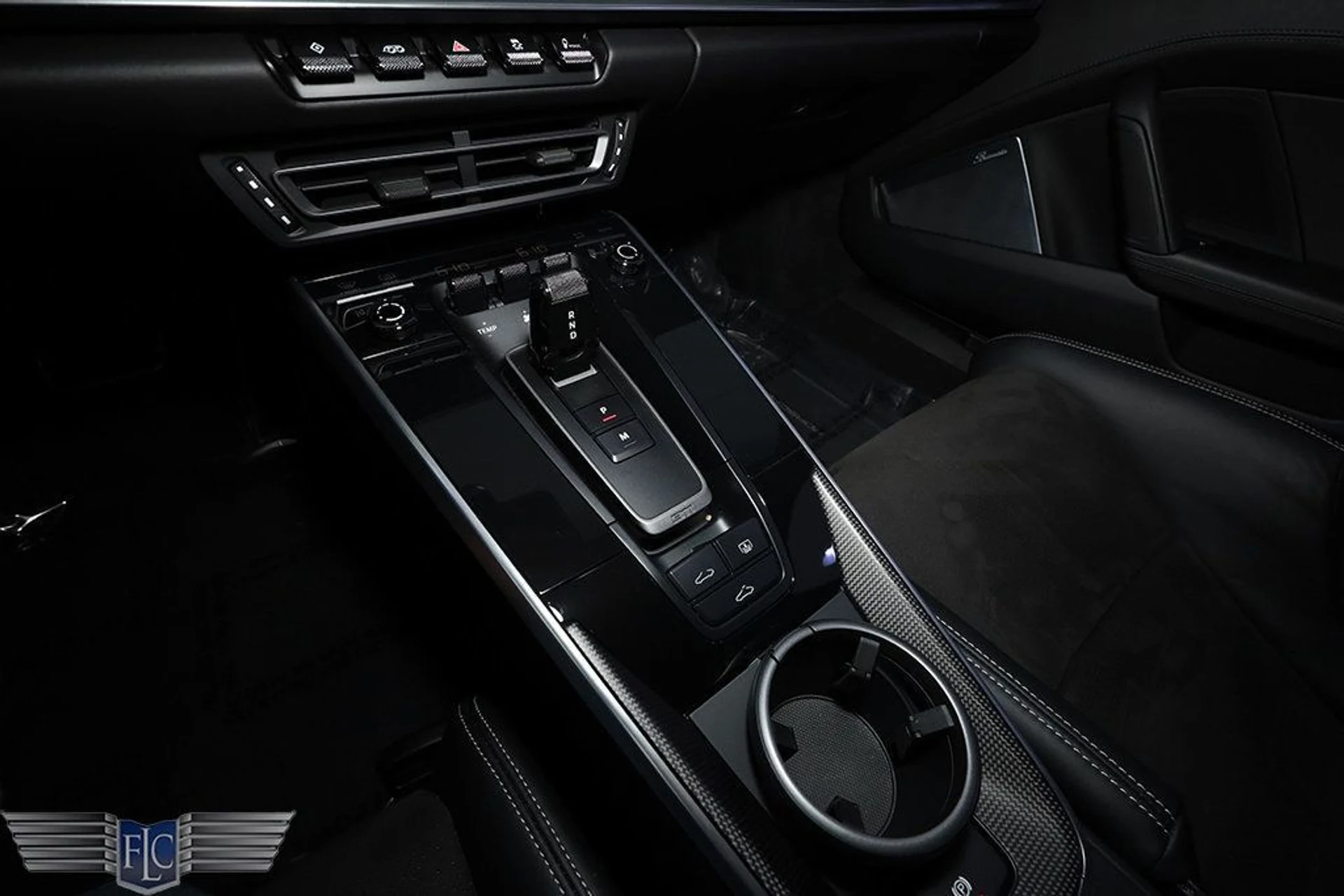 mph026_1546812517_used_2022_porsche_911_turboscoupe_6305_22972338_27_1024_38ba9d2a6c