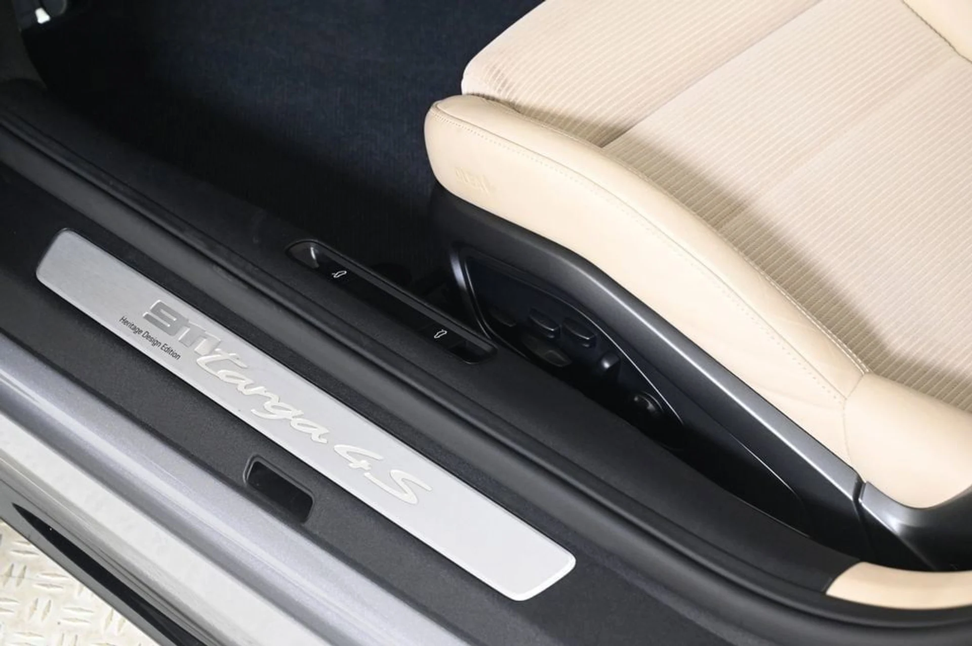 mph026_1547884763_2e0b5a355ba744e49b2c7a0193bed38c_f13e4998fb