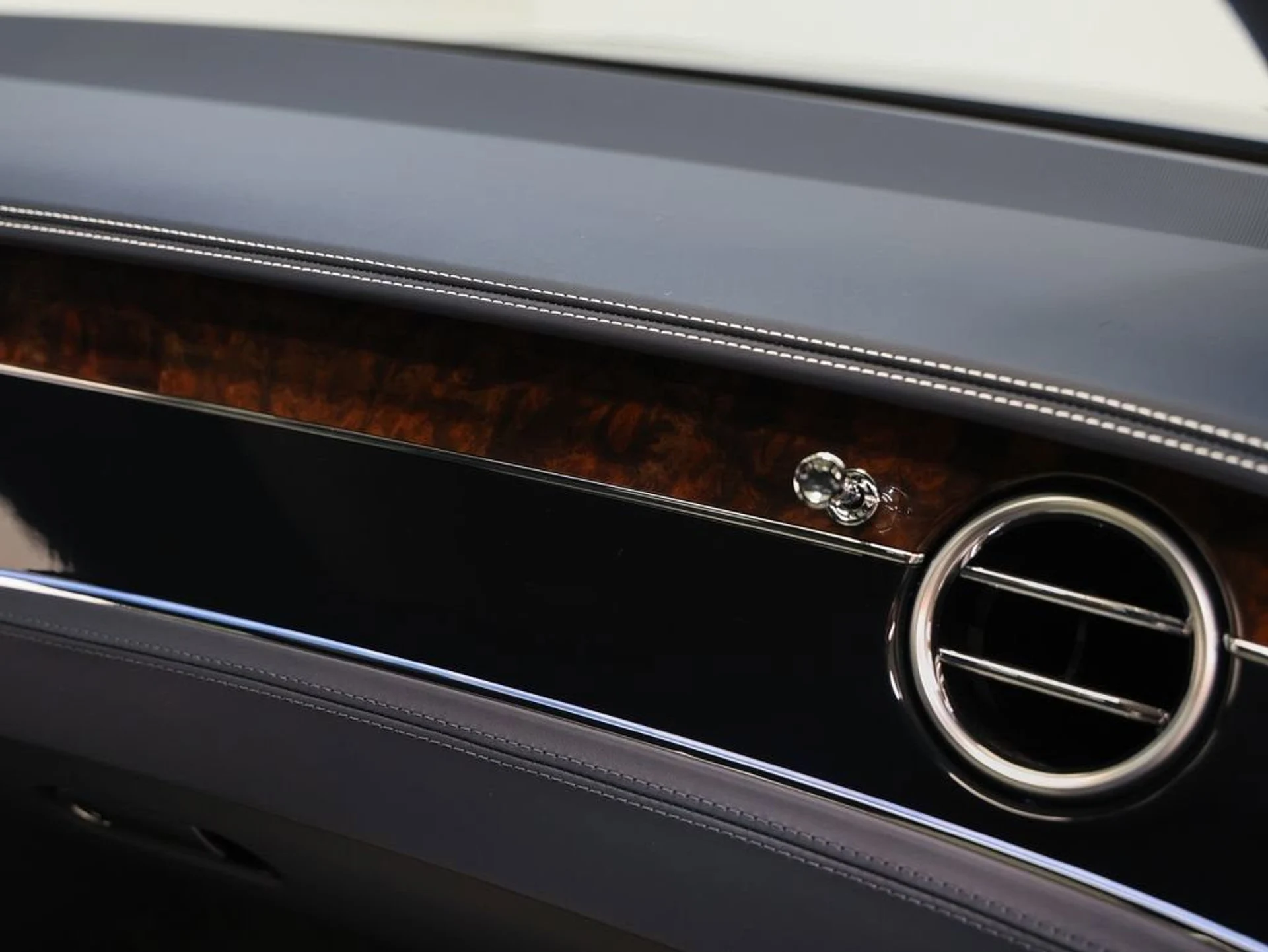 mph026_1550073472_27_2cdf32293e