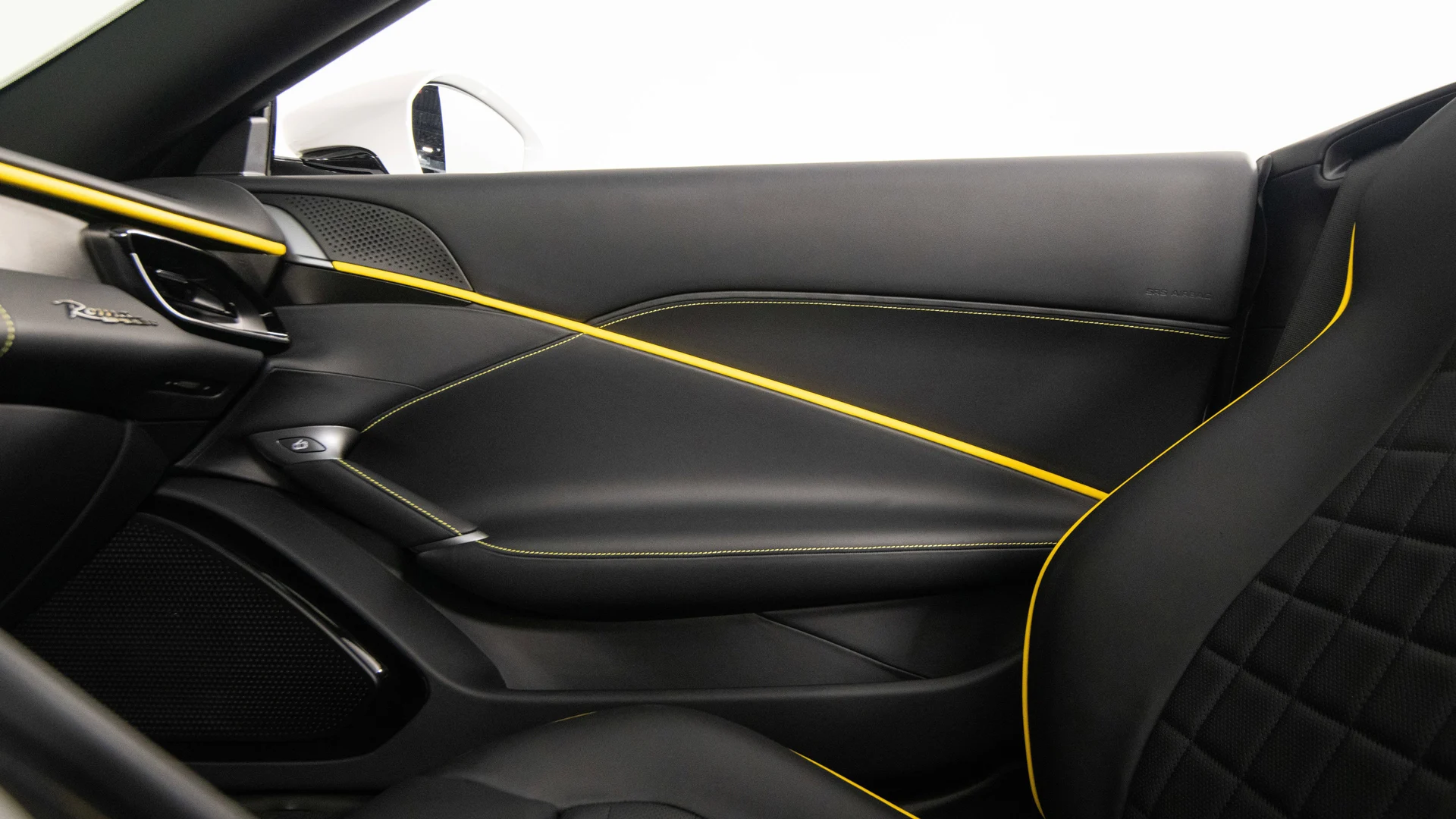 mph026_155528844_6fae1491c3094af0968f9065e9245323_3fd834bea8