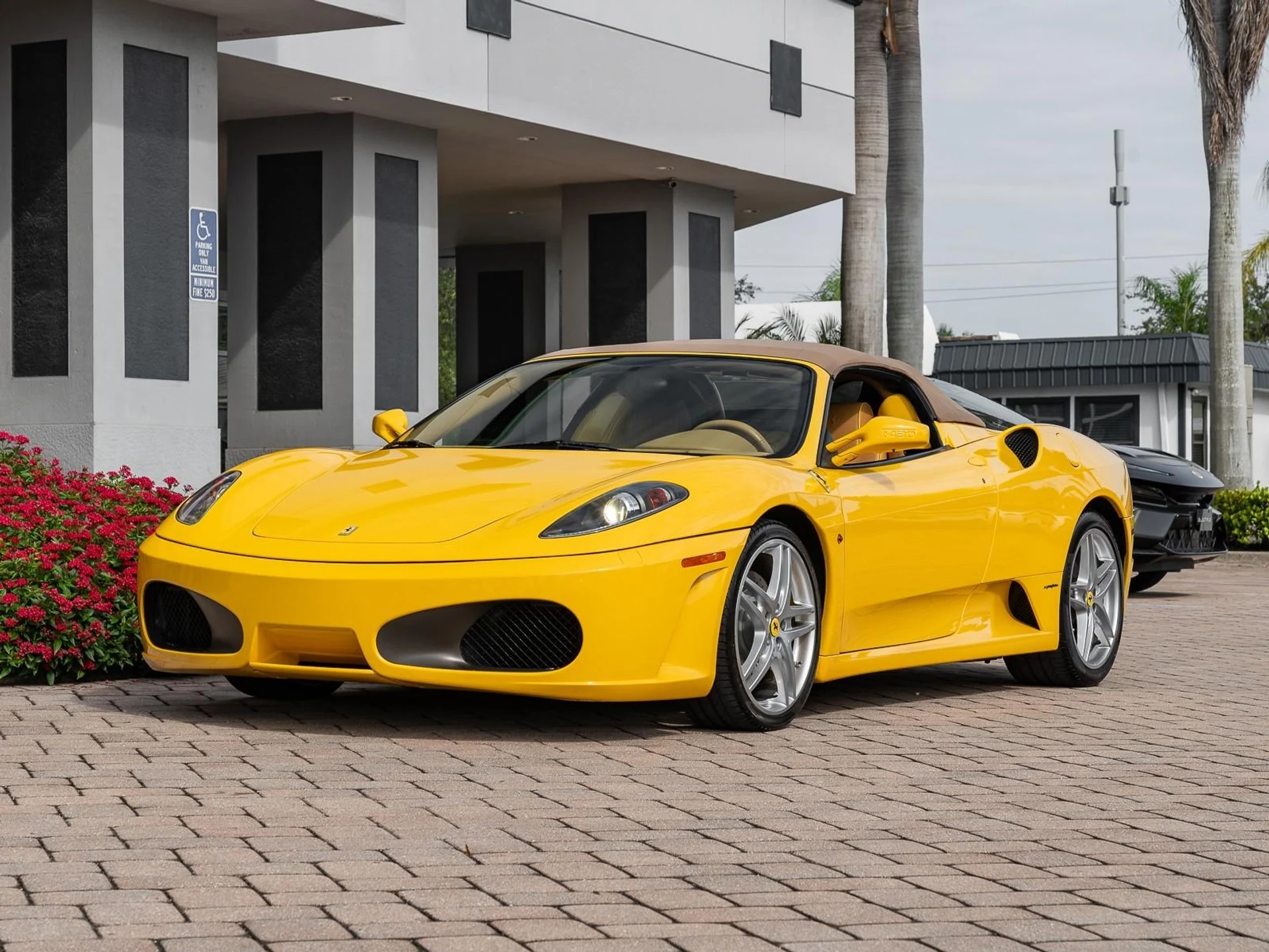 mph026_1555717355_Used_2005_Ferrari_430_Spider_1759514761_f4b89f7af7