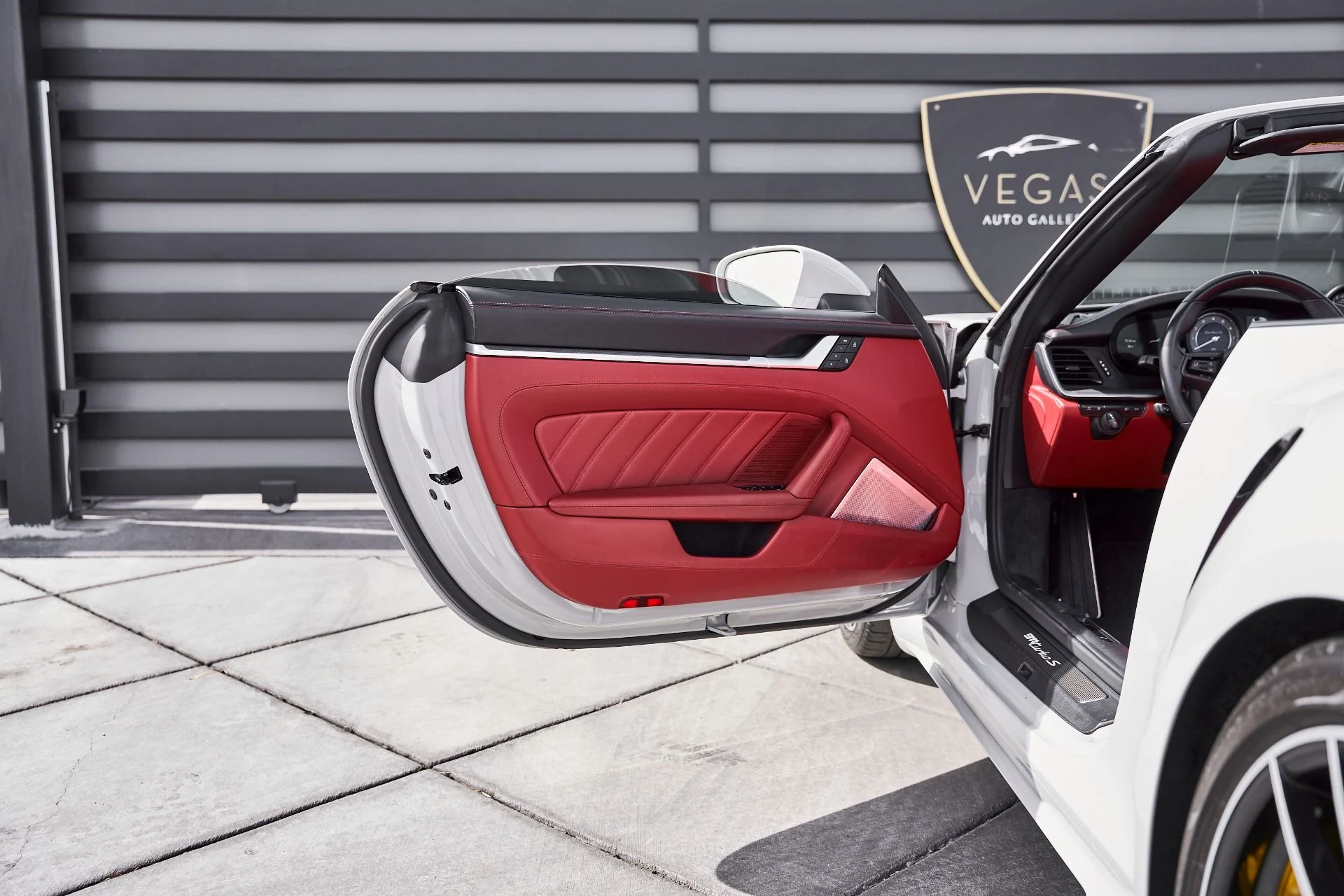 mph026_1561319210_Used_2022_Porsche_911_Turbo_S_1772308181_431441cbe0