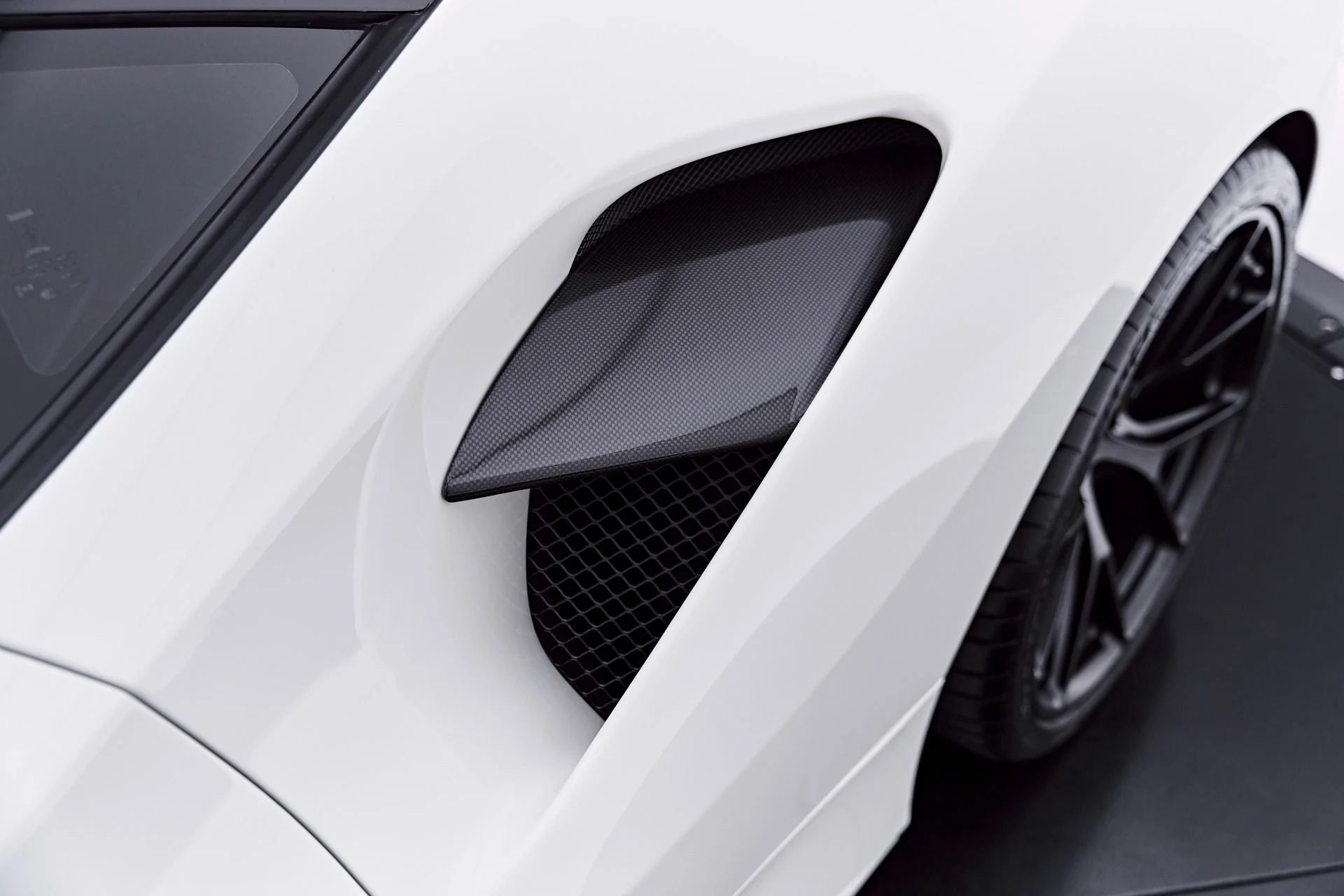 mph026_1564964988_Used_2018_Ferrari_488_GTB_Base_1782869701_f87e98b296