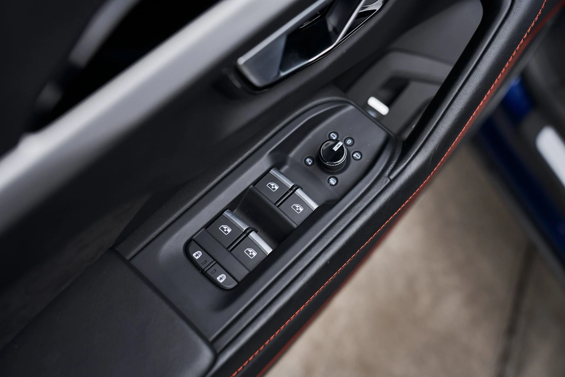 mph026_1569224936_Used_2021_Lamborghini_Urus_1763157070_37a5ddd52f