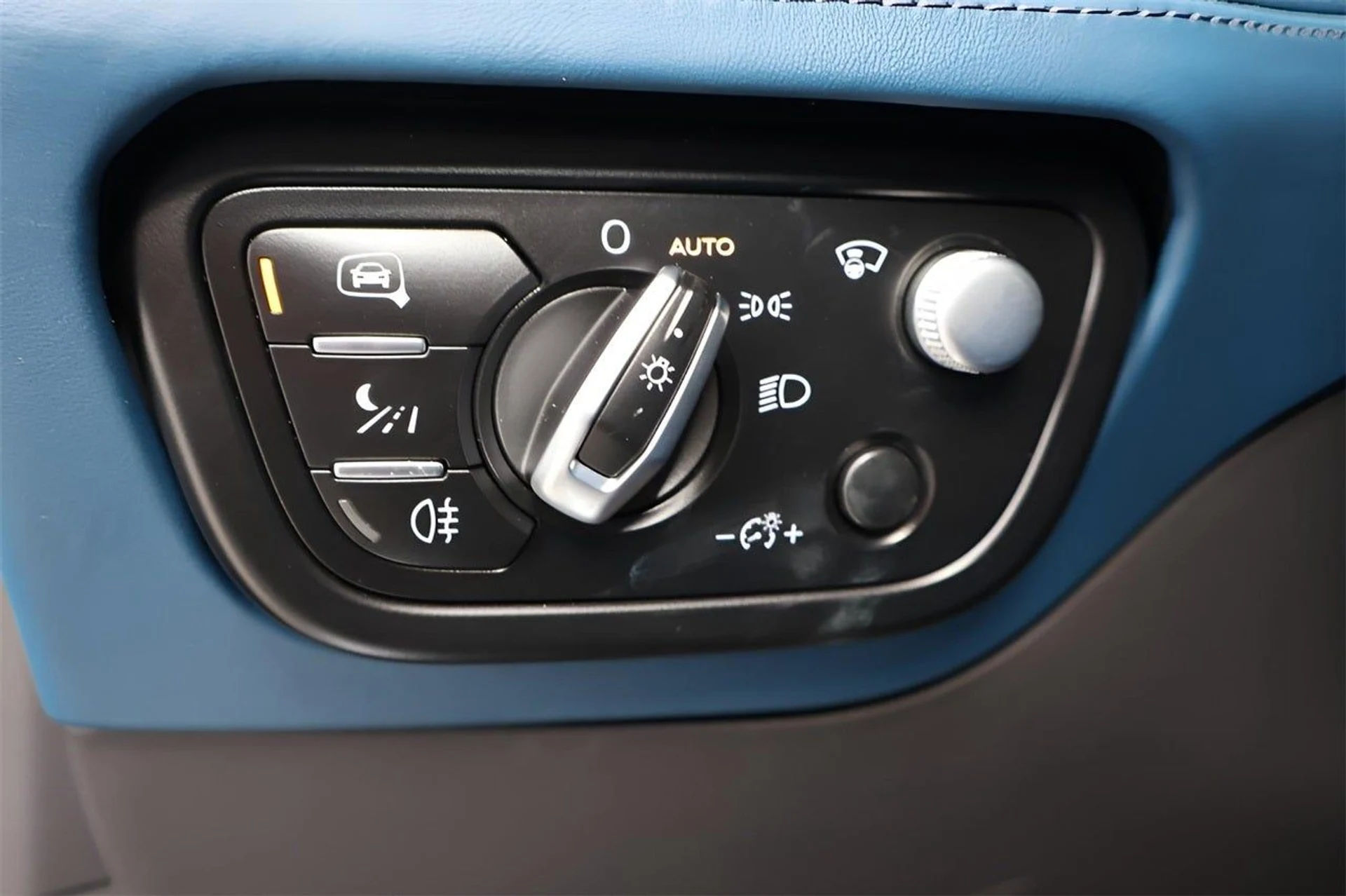 mph026_1569613588_27_09afc63a7e