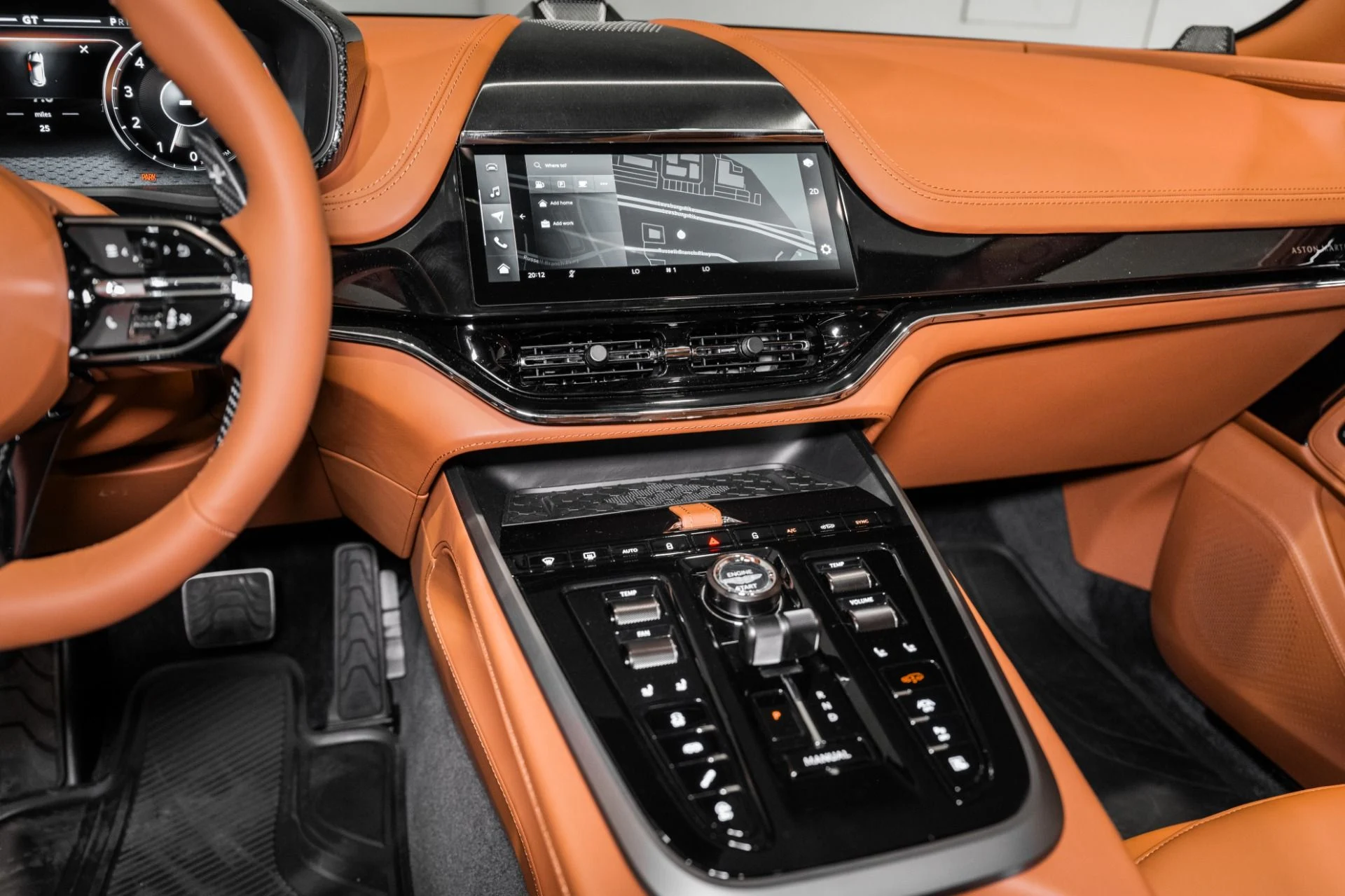 mph026_1579886594_New_2026_Aston_Martin_DBX_S_1775443121_1411d3fdc8