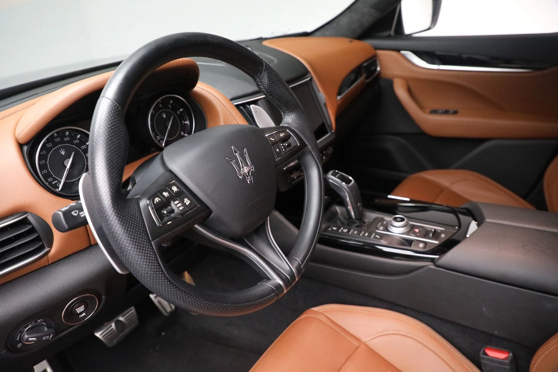 mph026_1592905161_Used_2022_Maserati_Levante_GT_dd1c278199