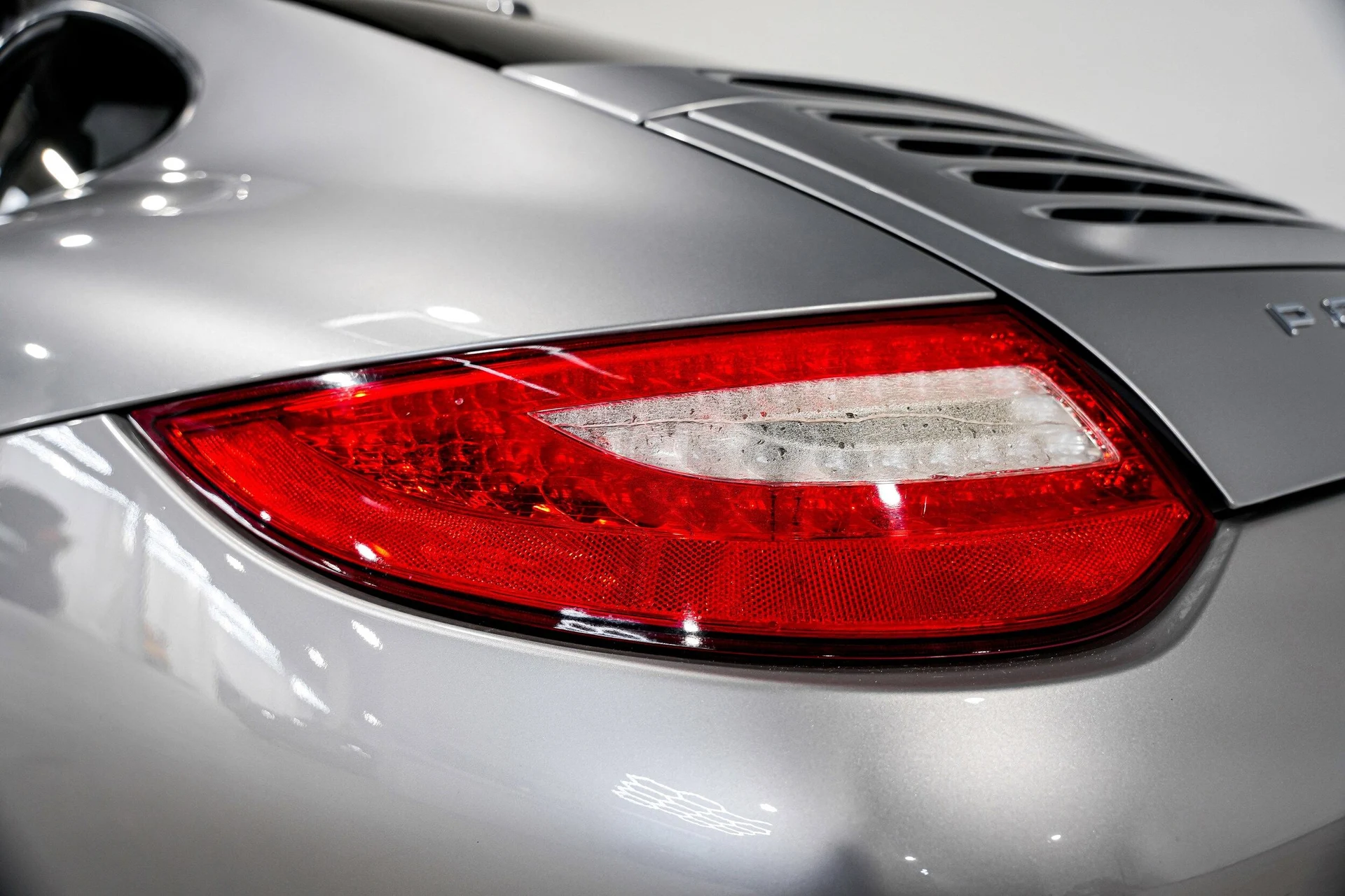 mph026_1599548841_a8de6bccdce1d84ed2f491e6c452c2abx_66b399bcf4