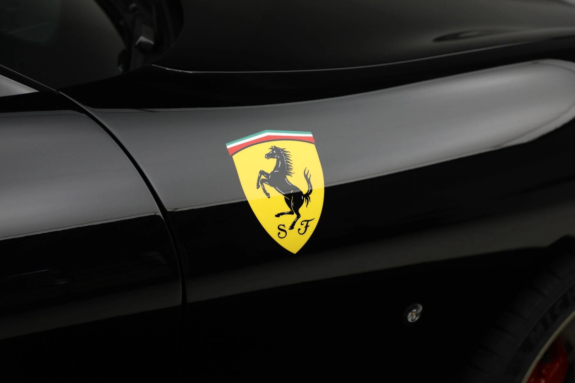 mph026_1605117940_Used_2022_Ferrari_Roma_ba2fce45d8