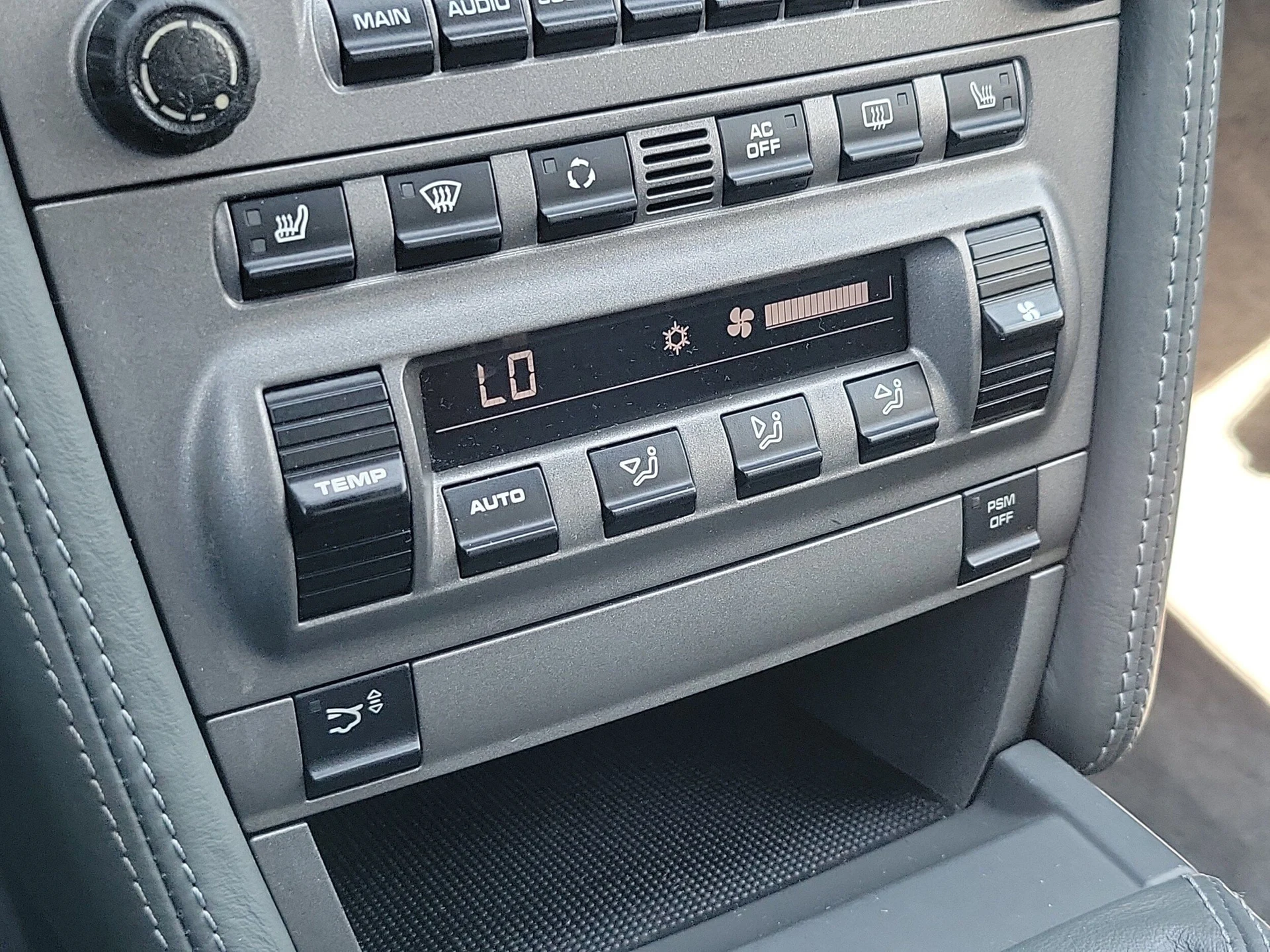 mph026_1609001458_fbdc68962a03ee9578f73ee5fd9e908bx_bf3c345ece