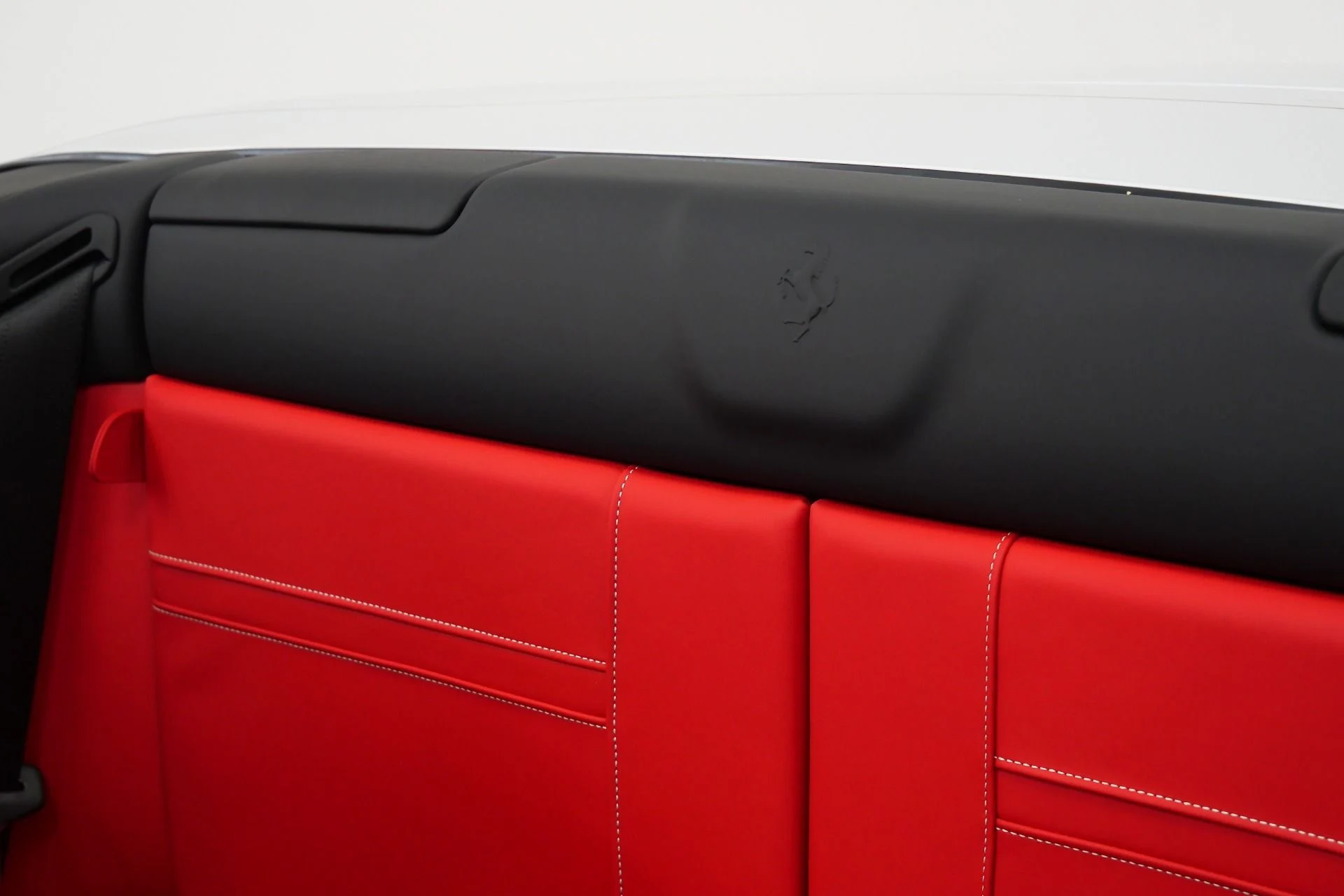 mph026_1609931705_Used_2017_Ferrari_California_T_Extremely_Low_Miles_Ventilated_Seats_Beautiful_1776794649_cab3f79155