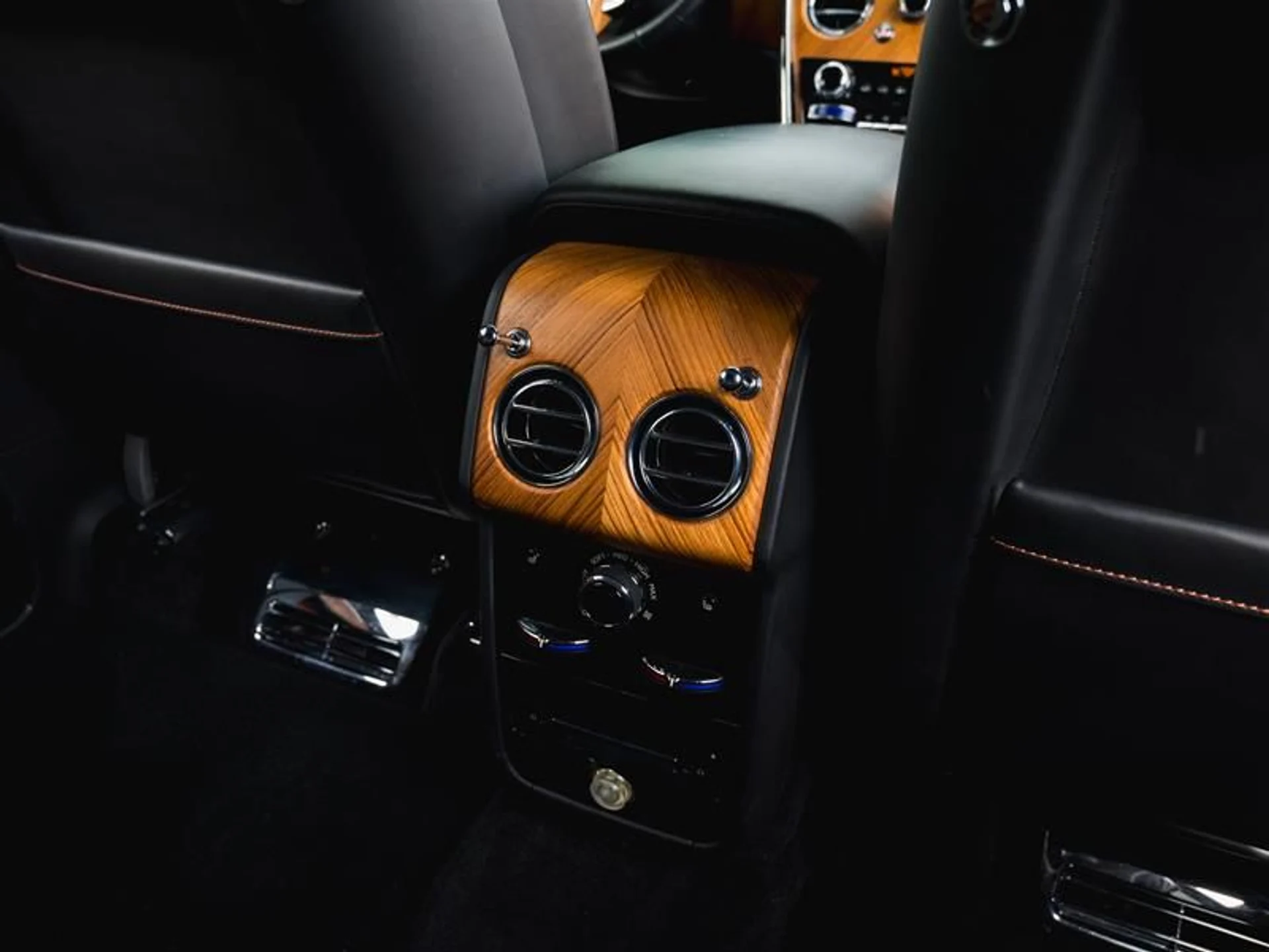 mph026_1611547937_vd3ja2tc_22a6a9ecd4