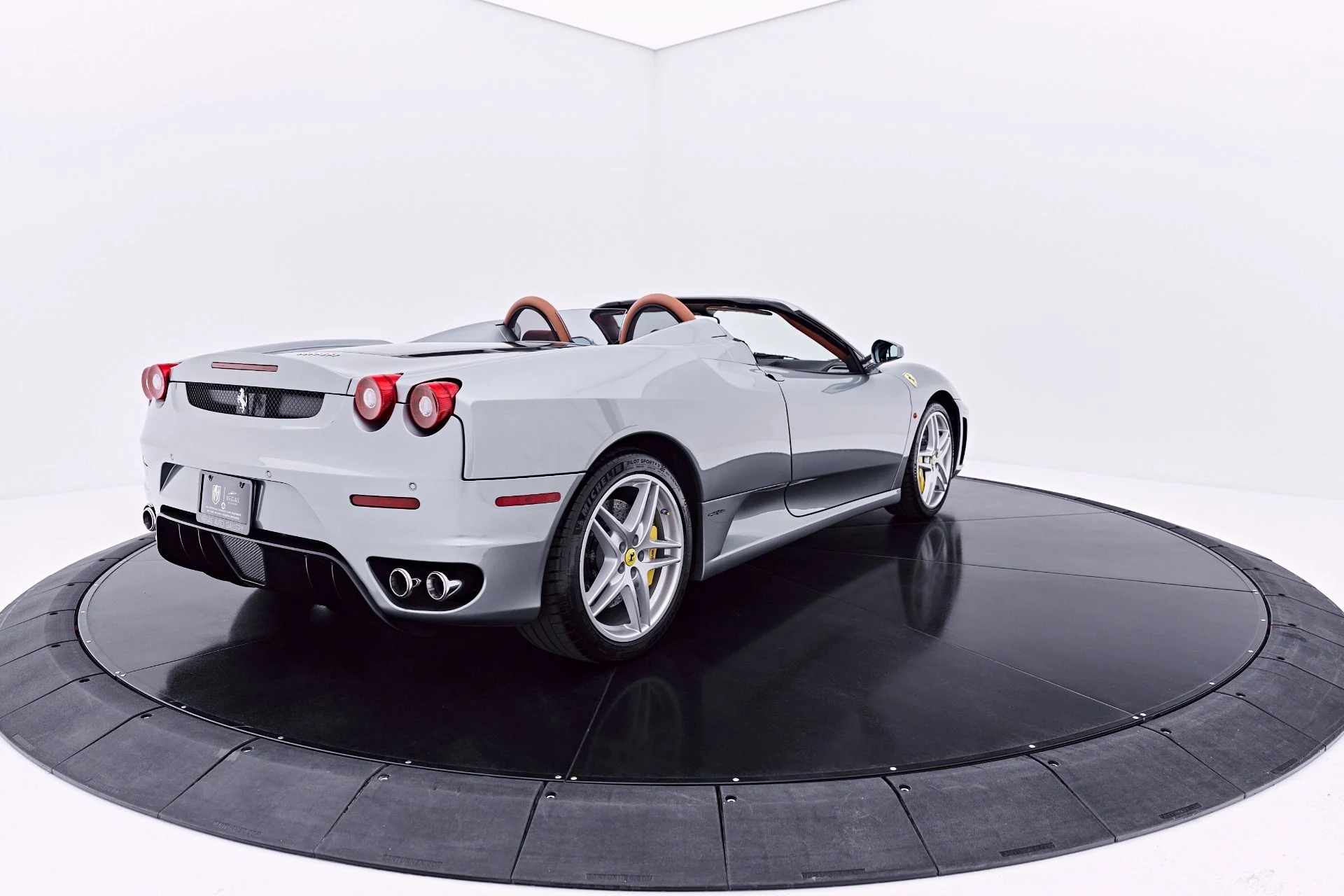 mph026_1612441274_Used_2009_Ferrari_F430_Spider_1782842832_0023c8afd6