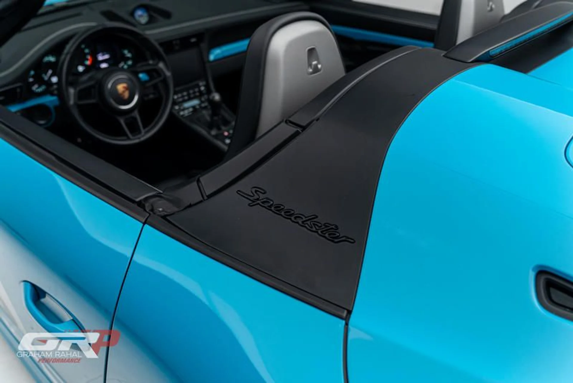 mph026_1616336301_B99_C6_B1_E_549_F_498_D_83_C4_46_CCF_019_D936_4787453a55