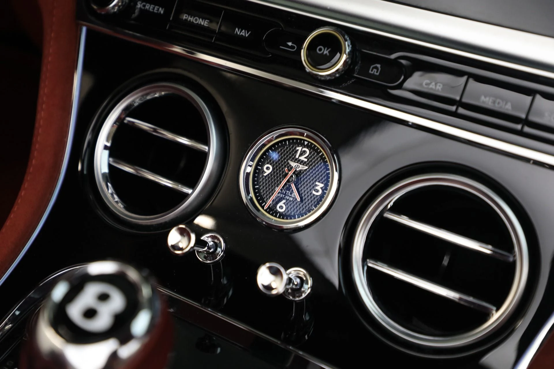 mph026_1618834860_Used_2022_Bentley_Continental_GTC_Speed_6271b9dee6