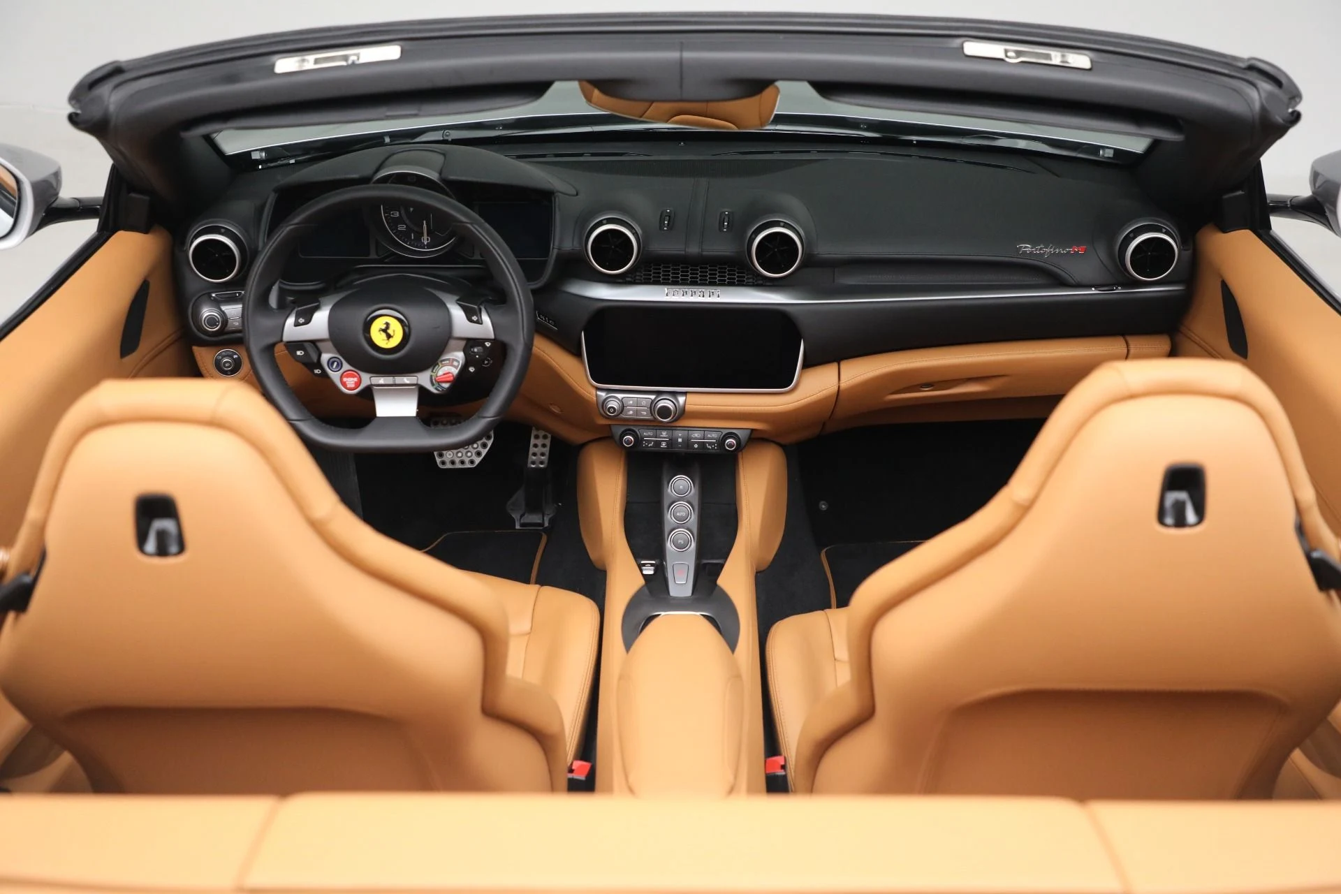 mph026_1622681901_Used_2022_Ferrari_Portofino_M_112498267b