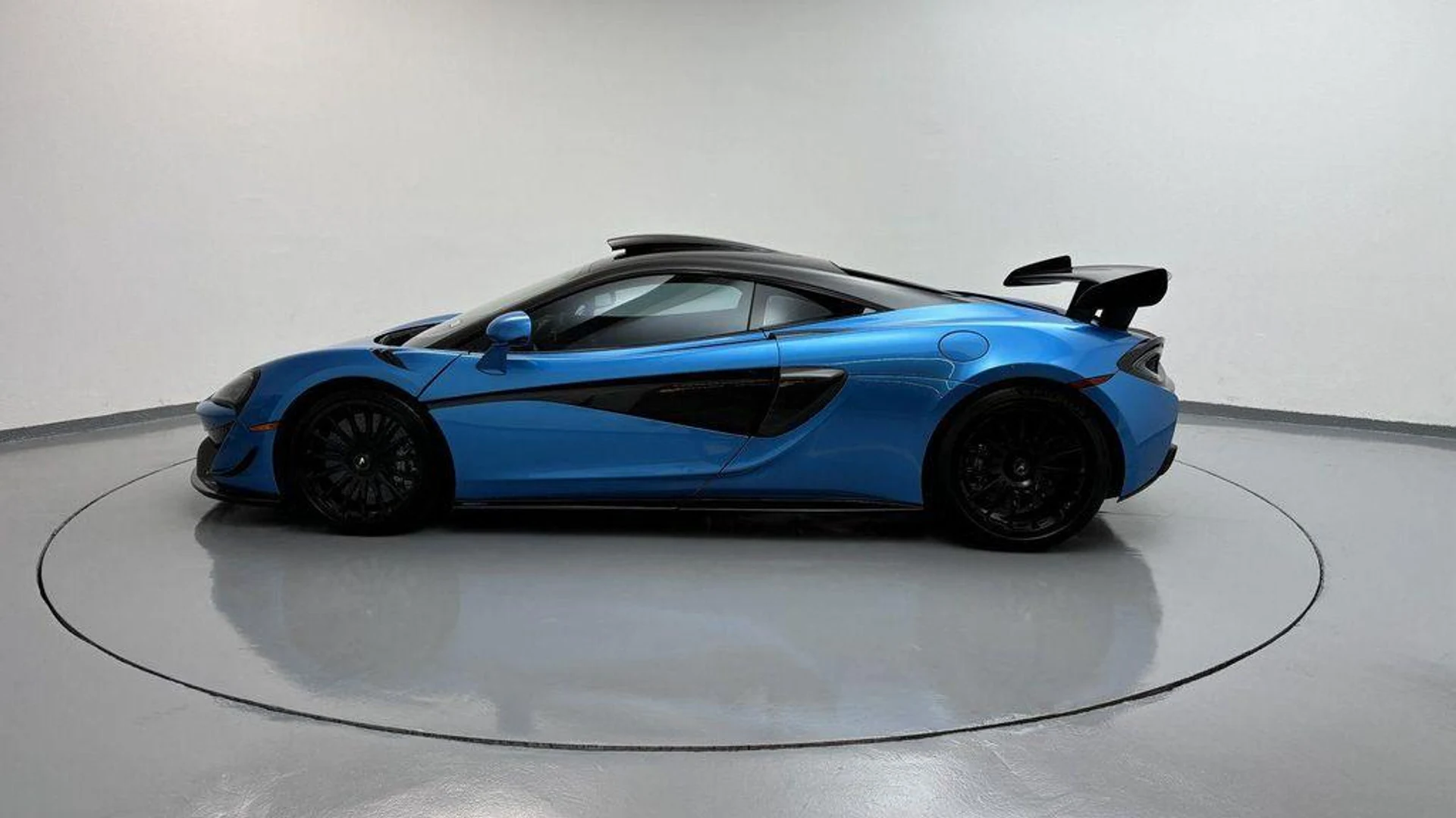 mph026_1631874672_Cl_Se_S_Aq1_T_Uy_Q_Zq_N92q_Yy6_CGS_Vi_U_065dd438c2