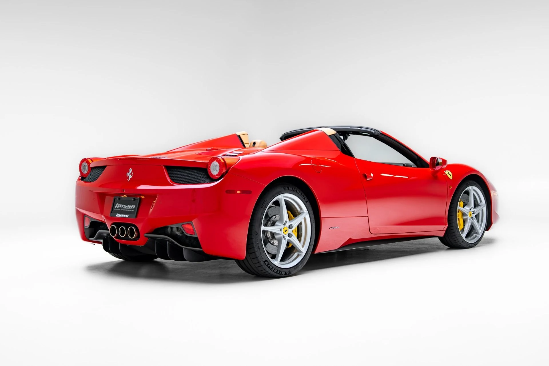 mph026_1645146757_Used_2014_Ferrari_458_Spider_1778539625_058fdf4736
