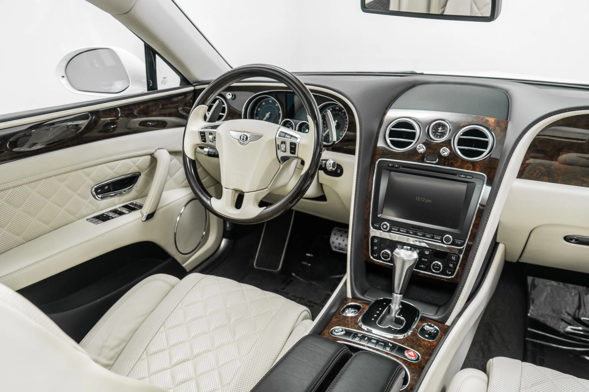 mph026_1647661256_Used_2017_Bentley_Flying_Spur_W12_1784311840_2f462072db