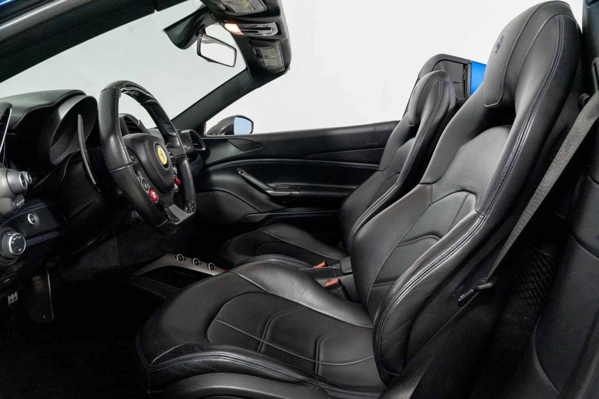 mph026_164923493_a2b98932c5594531a6acc376b24ab6b3_c7a395b124