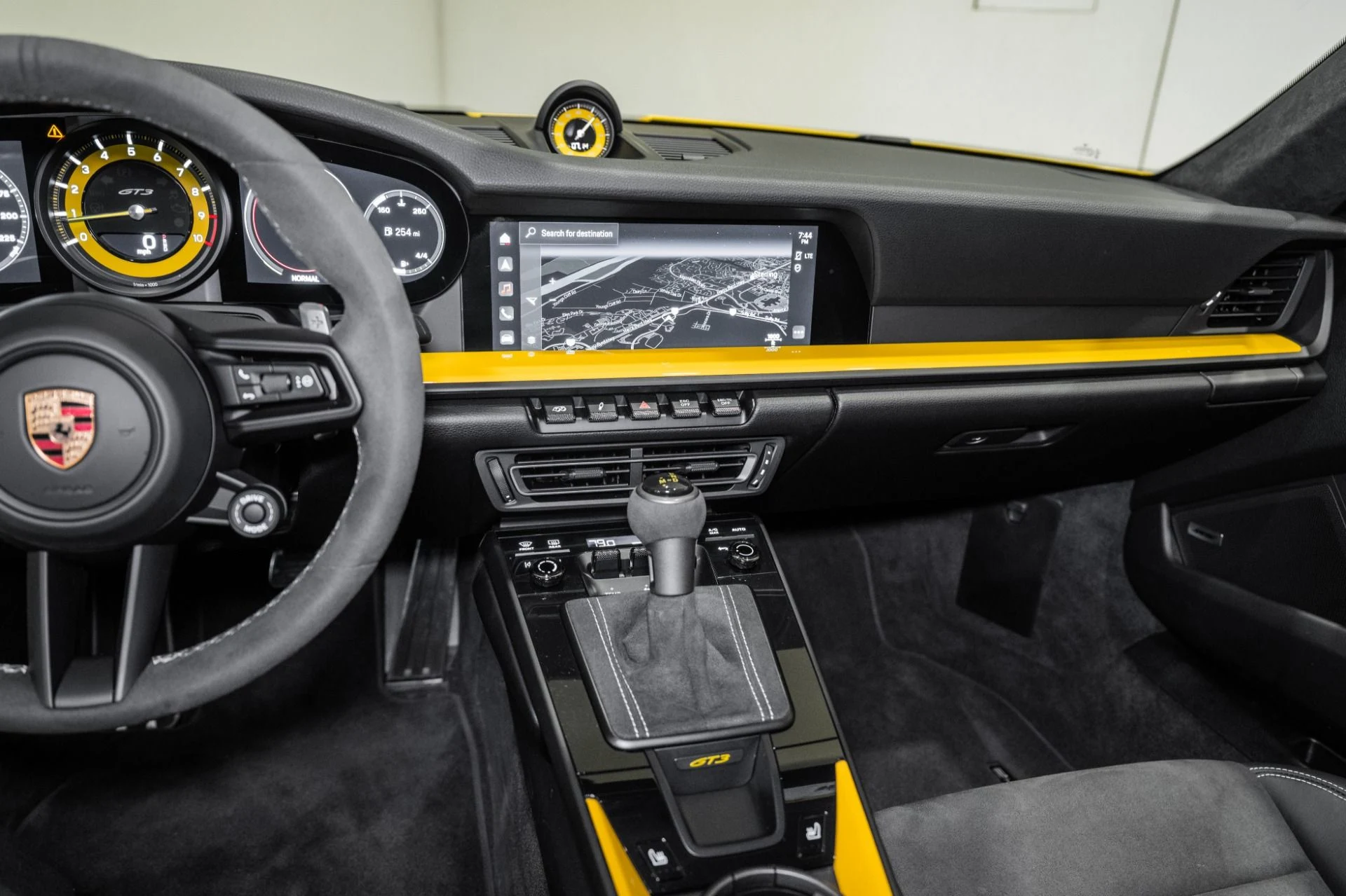 mph026_1651190448_Used_2022_Porsche_911_GT_3_1764089810_9b5ad506c9