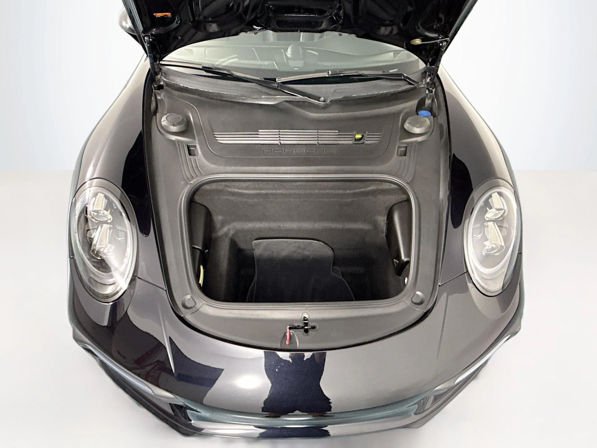mph026_1656451115_Used_2019_Porsche_911_Turbo_S_1782334241_73d6945542