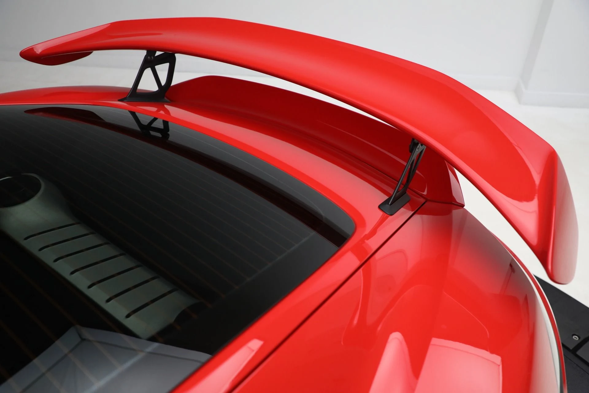 mph026_1661472417_Used_2021_Porsche_718_Cayman_GT_4_9d506540f0