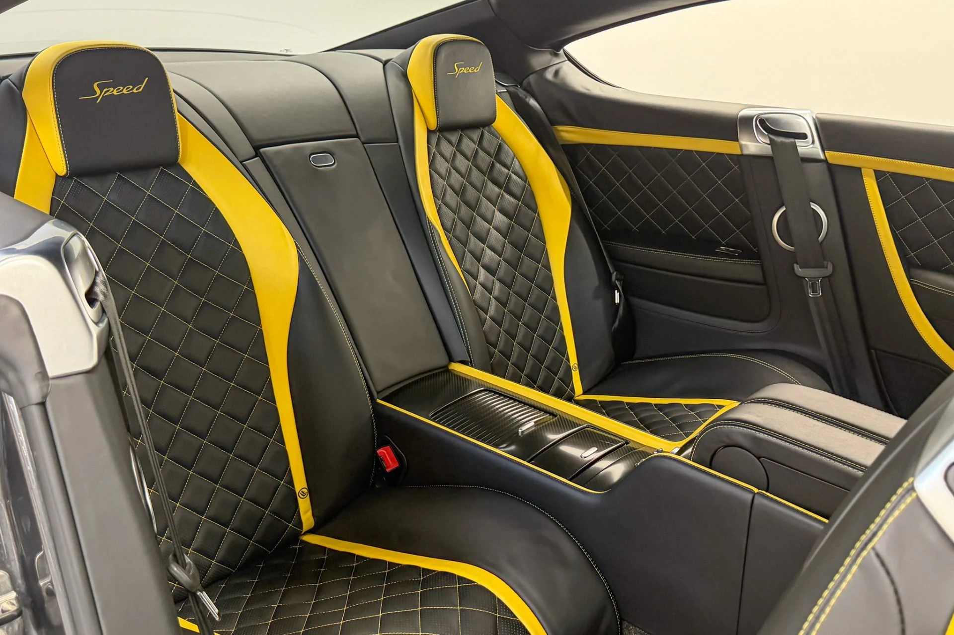 mph026_1673630137_Used_2017_Bentley_Continental_GT_Speed_Black_Edition_636_HP_W12_Cyber_Yellow_Trim_Diamond_Quilting_1789500698_89cff53806