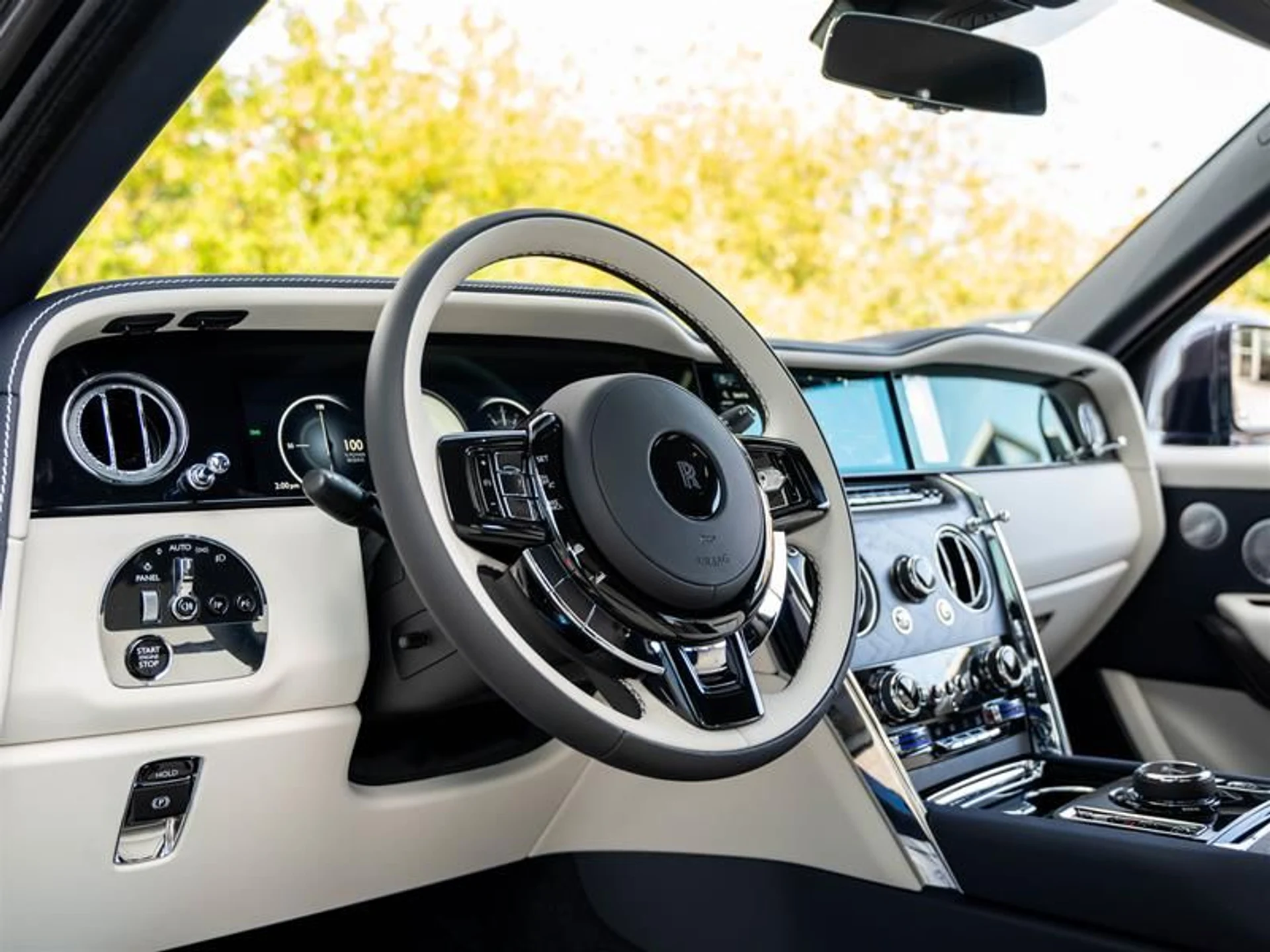 mph026_167614229_fbba2qwy_be23c54f3a