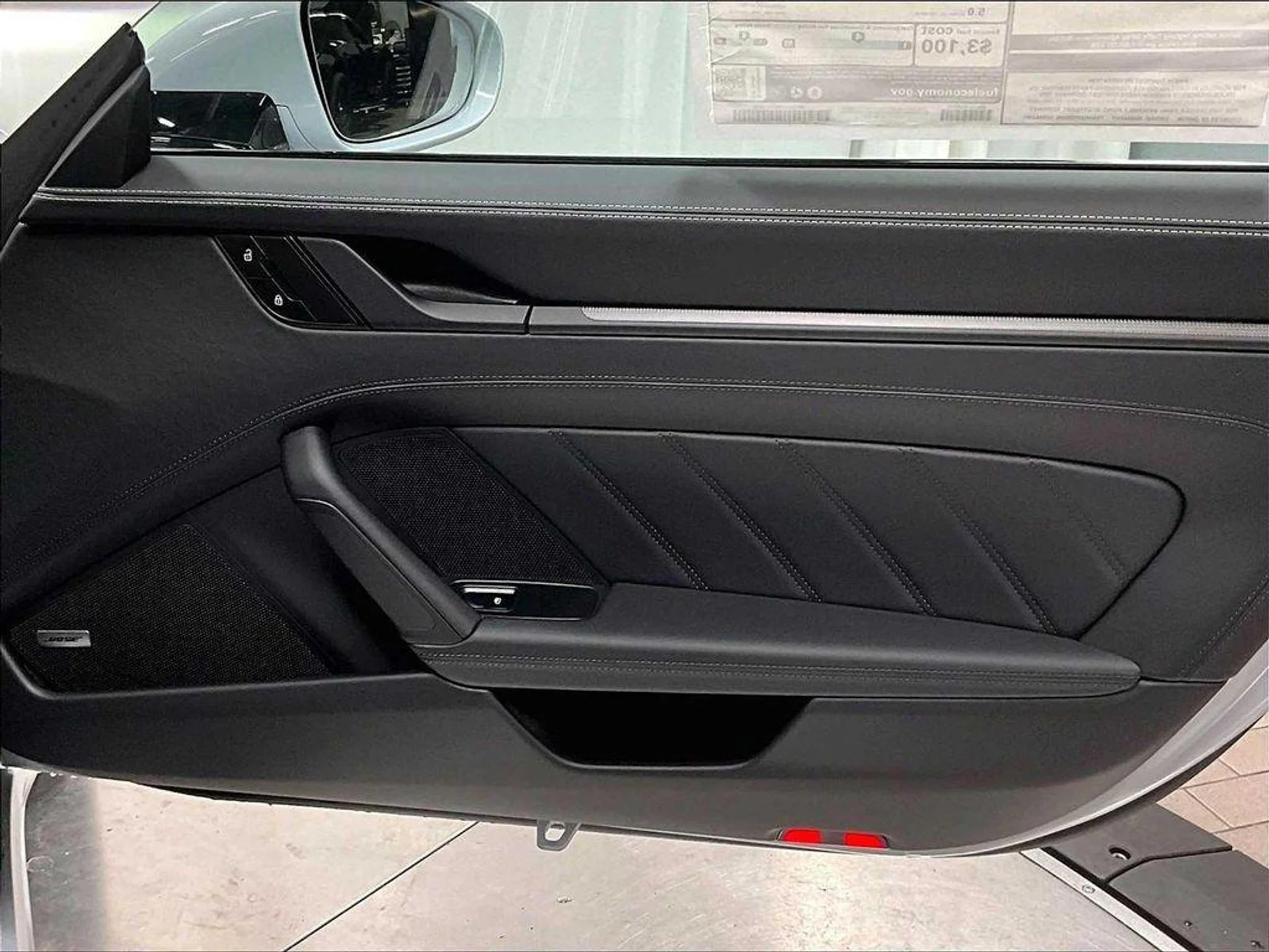 mph026_1677261365_j3_ZIE_6_V2n_DW_8y_U_Yg7_D_C_Se2nc_O0_966f21d667