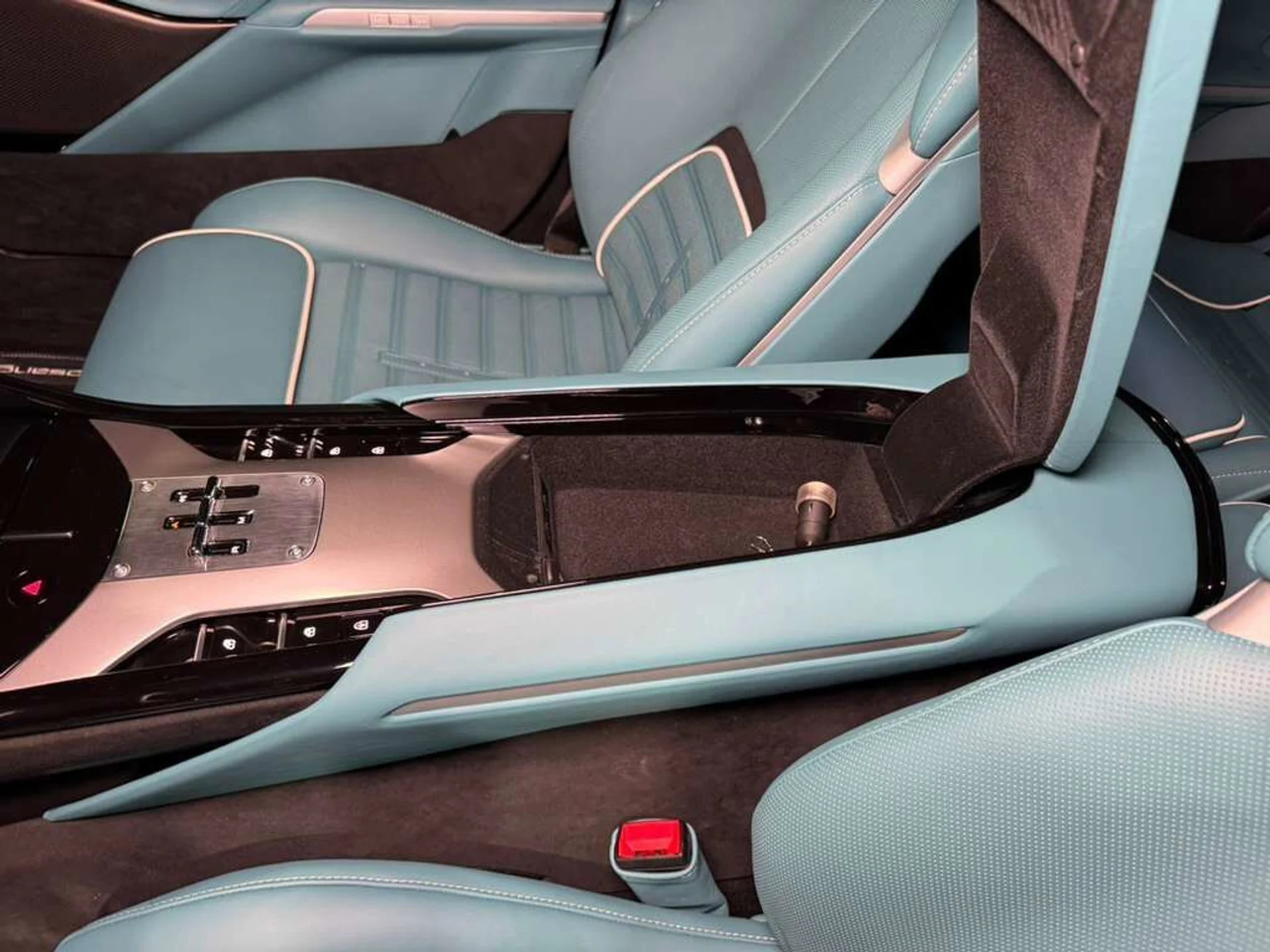 mph026_1689613796_16878a89b85523bee1b9b98f3ebc5e36_61548145d3