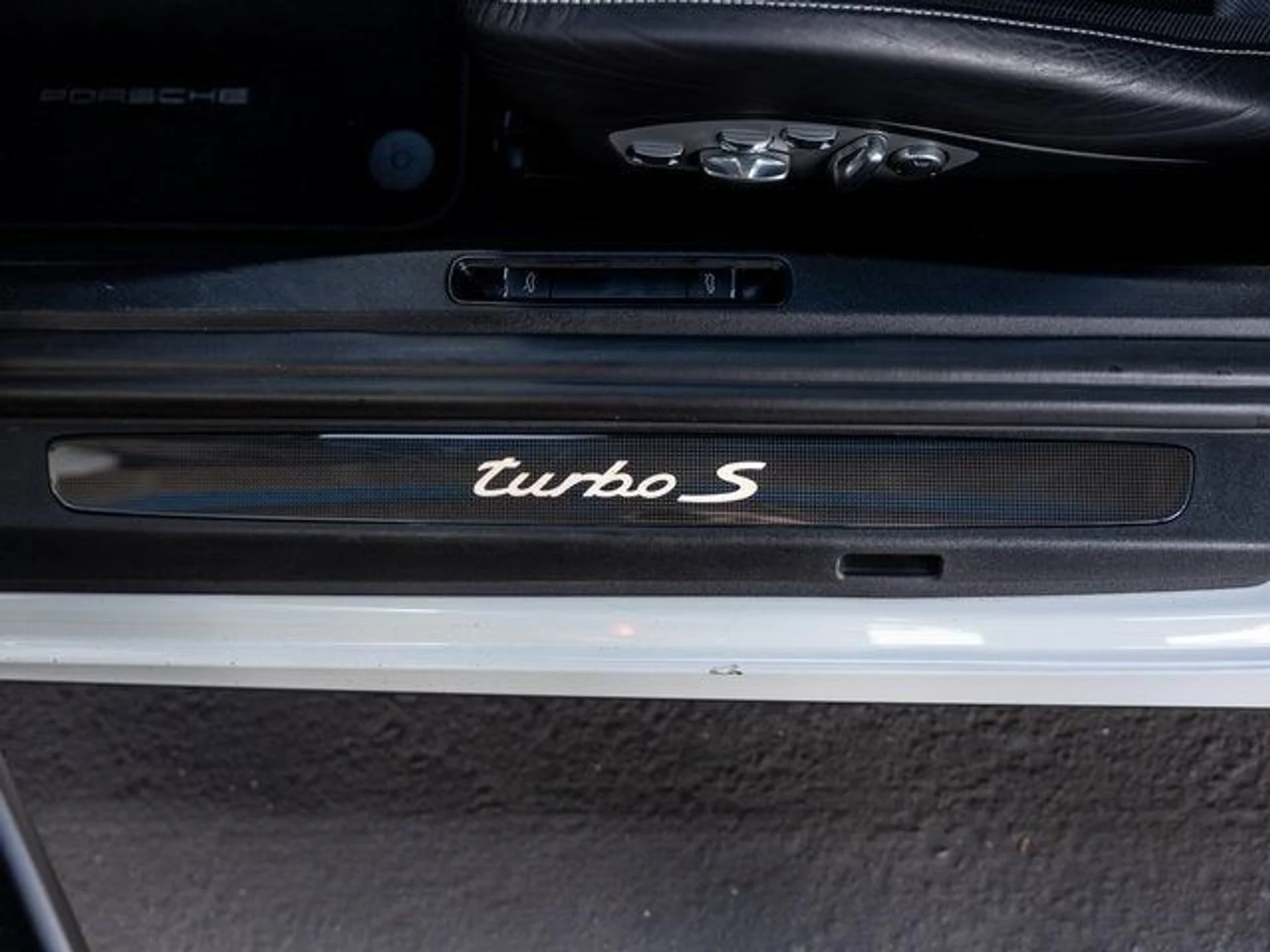 mph026_1700231904_27_2d2689aae4