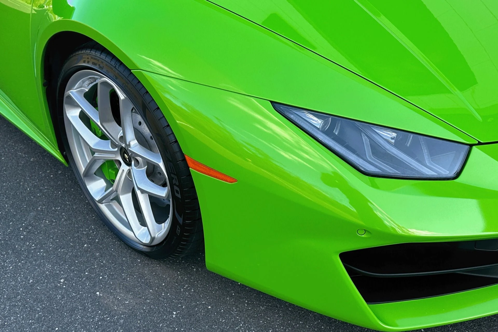 mph026_1705406504_Used_2017_Lamborghini_Huracan_RWD_Spyder_1761220667_83f4af2256