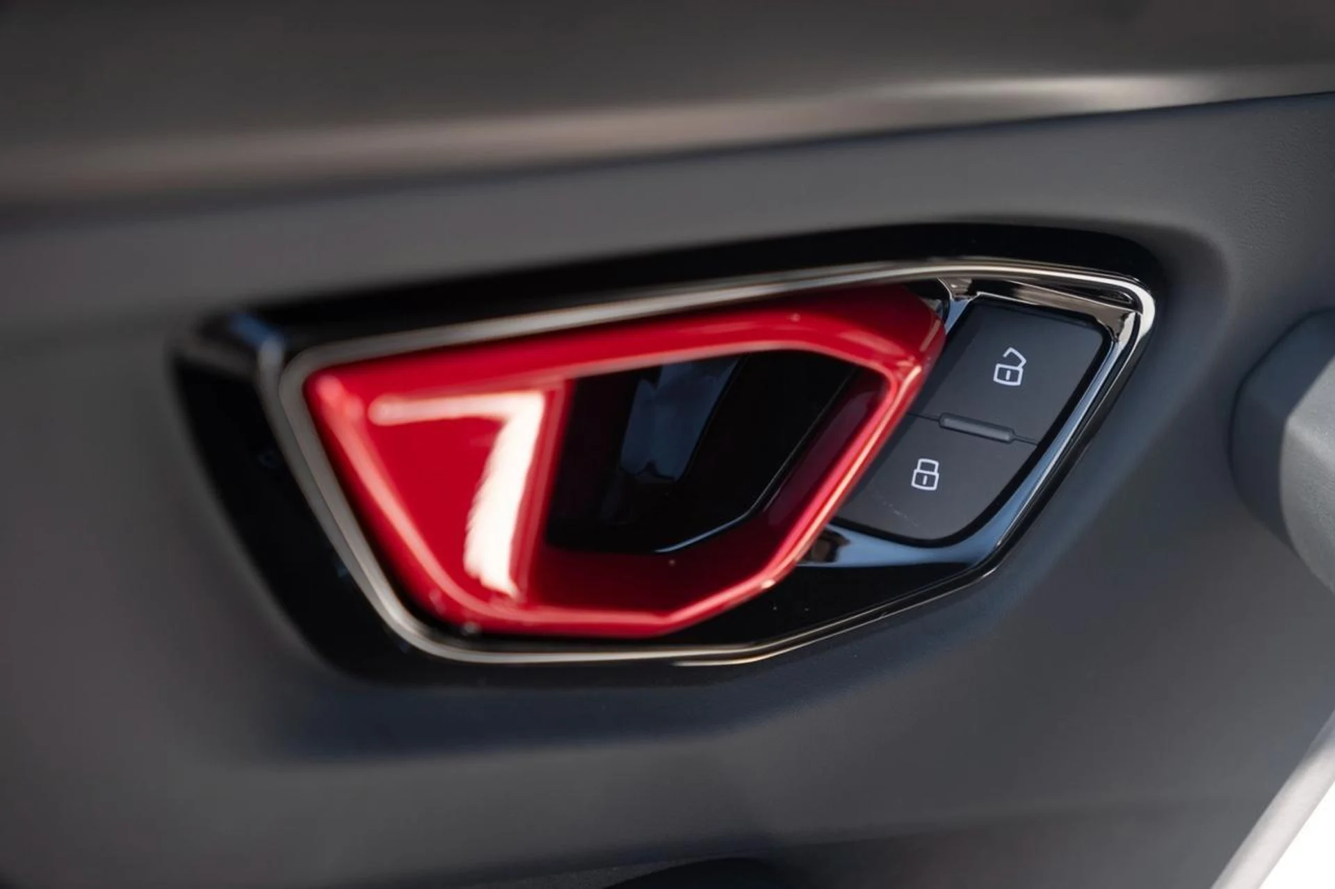 mph026_1706962973_ef27592da9a1d1445cbd3b9c2f8b306c_b55bfe6c98