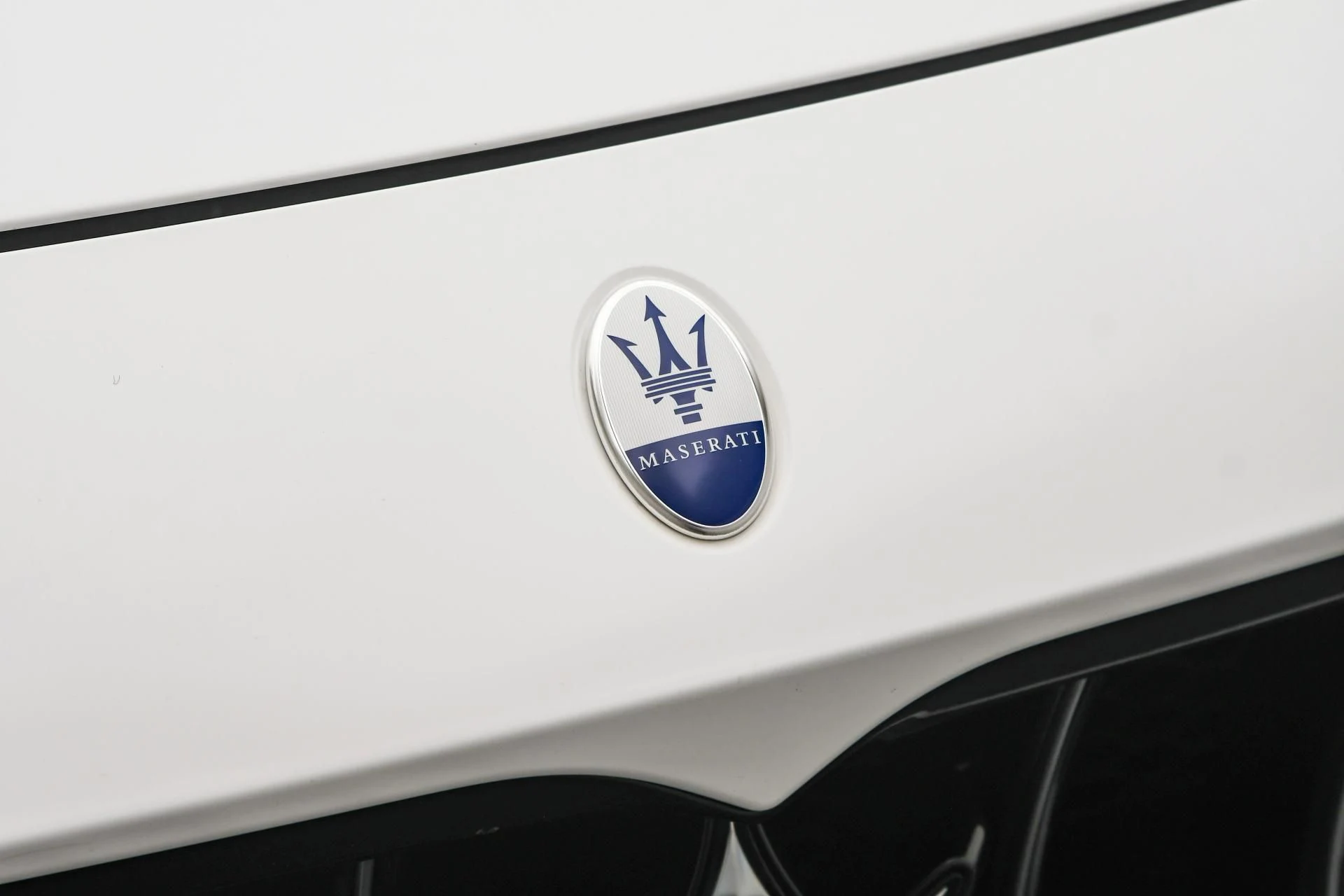 mph026_1709276782_Used_2023_Maserati_Grecale_GT_1753171115_0325ace9a0