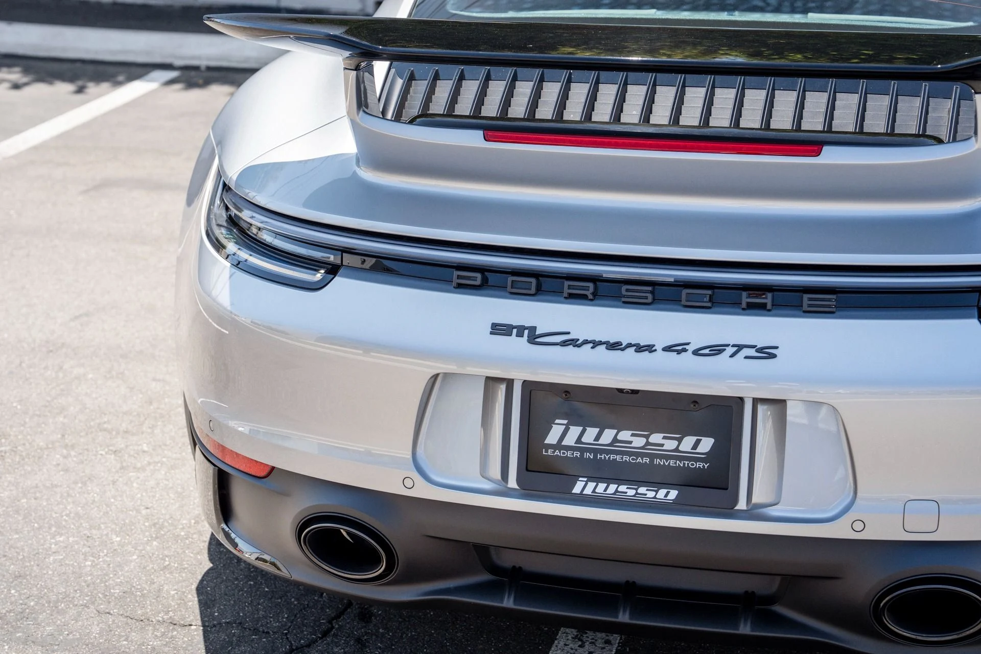 mph026_1710877496_Used_2024_Porsche_911_Carrera_4_GTS_1751587001_00c18ab3e2