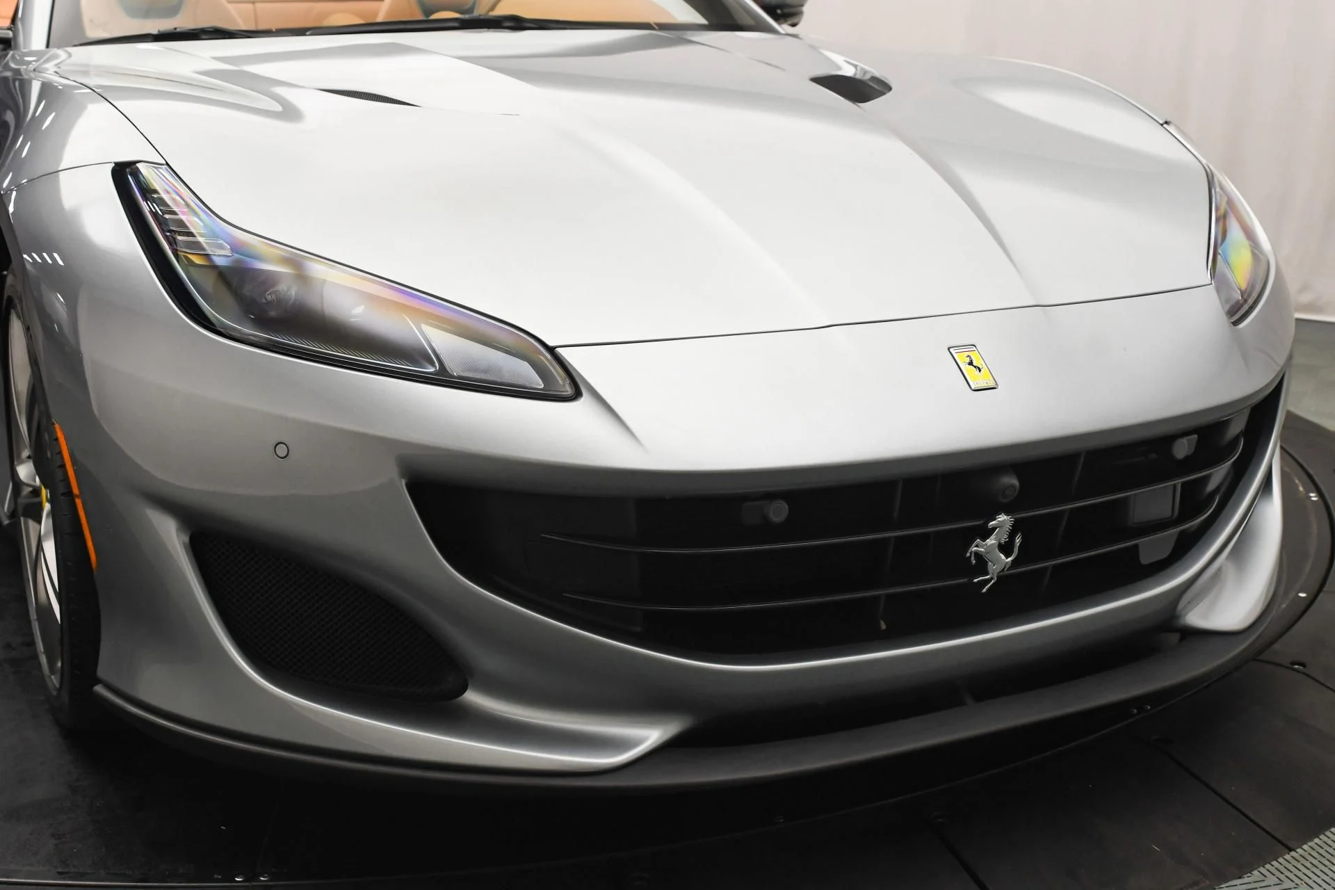 mph026_1716802039_Used_2021_Ferrari_Portofino_1754553877_071a99874b