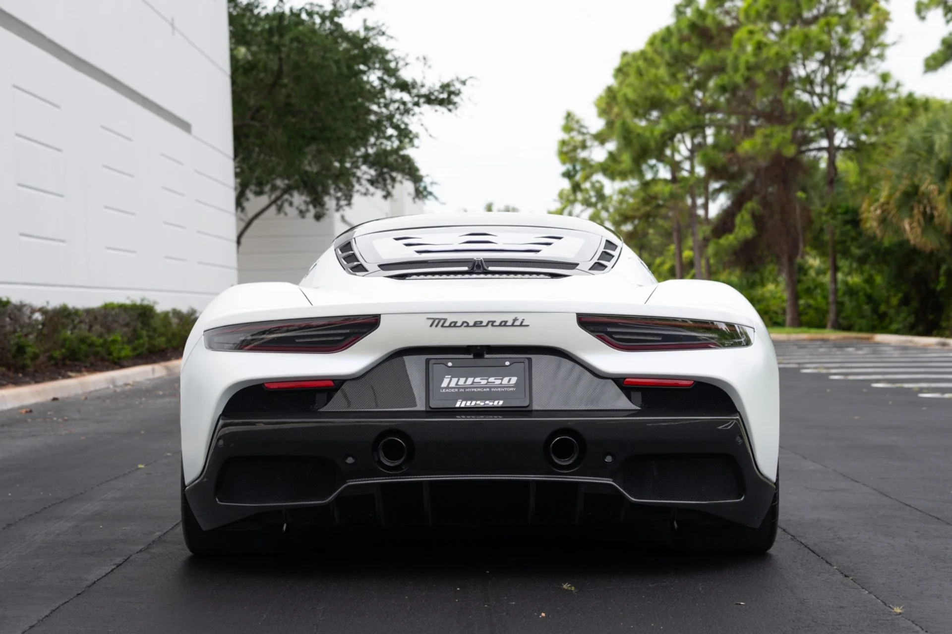 mph026_1719120488_Used_2022_Maserati_MC_20_1777083905_30cbd80b4c