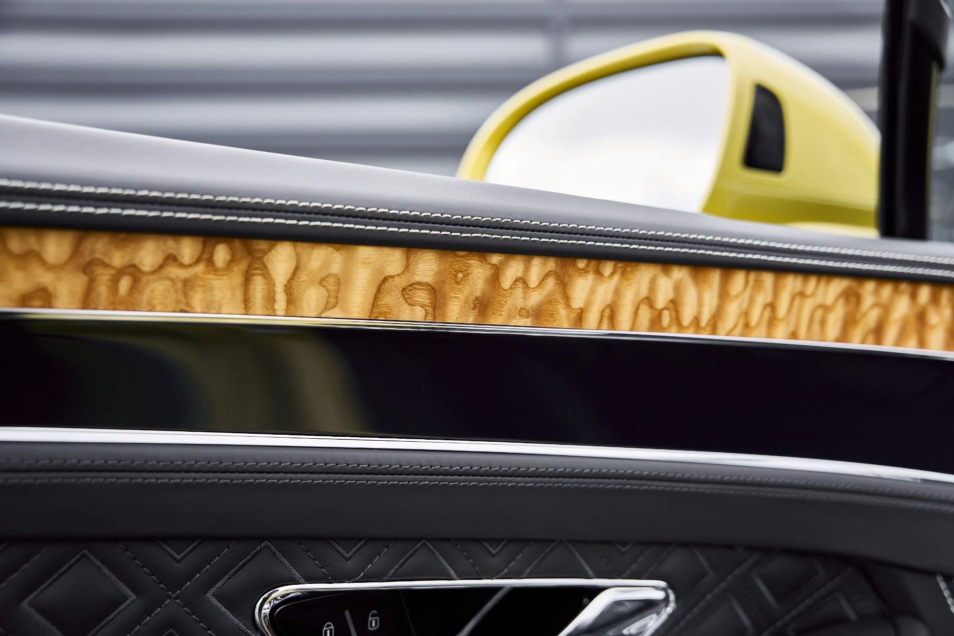 mph026_1721649402_Used_2022_Bentley_Continental_GT_V8_1766800364_032a2ac49d