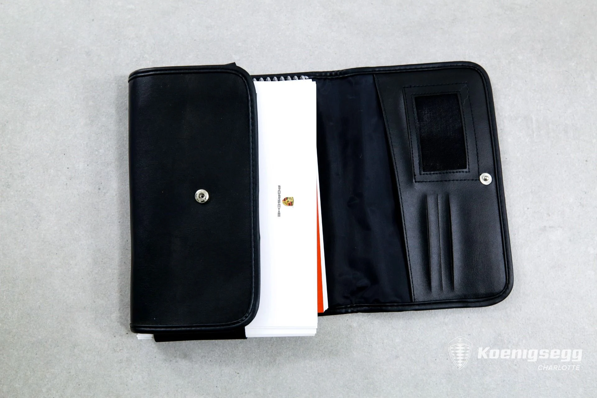 mph026_1724163914_Used_1990_PORSCHE_911_SINGER_1783436893_5c7b6a286b
