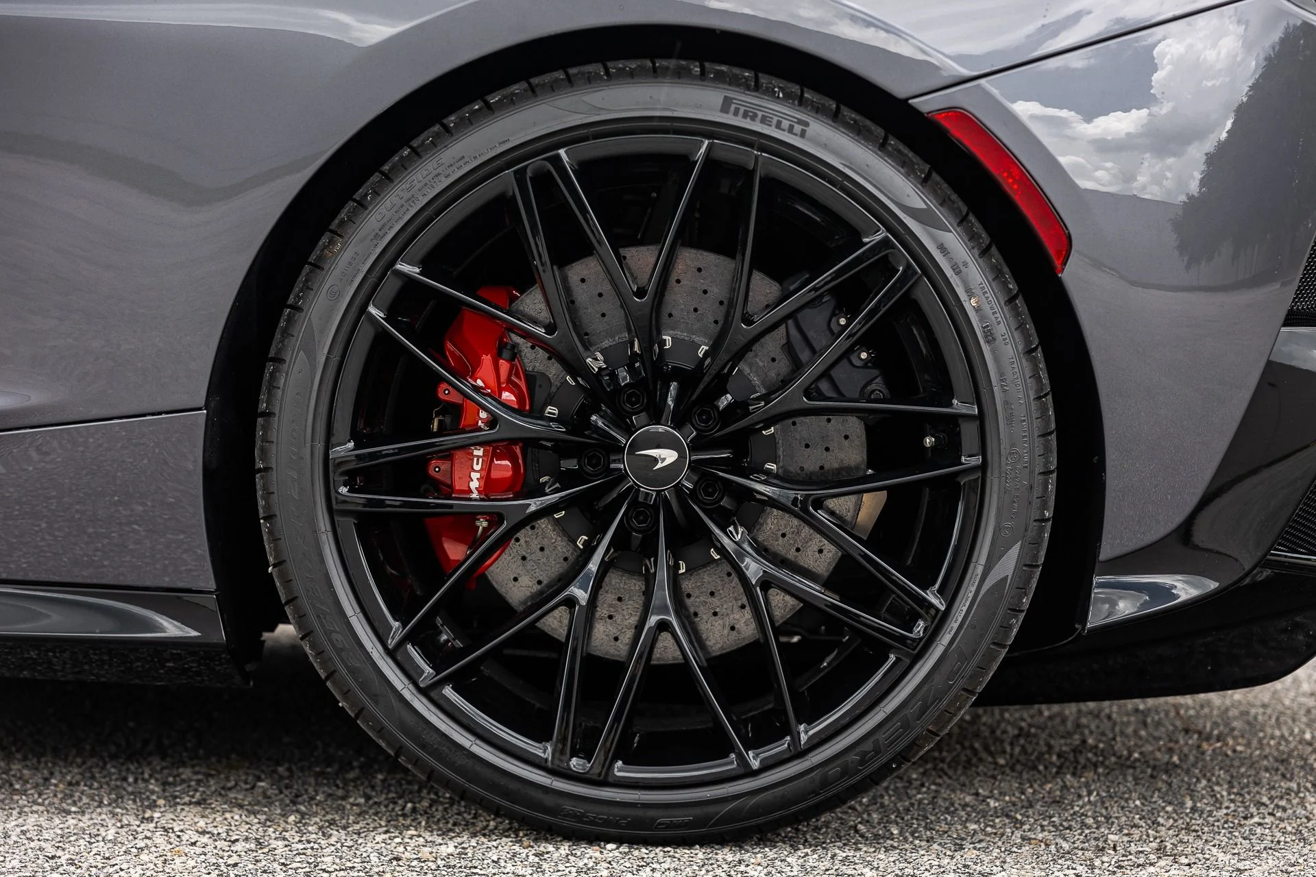 mph026_1724629237_Used_2023_Mc_Laren_GT_Luxe_b23c385bf4