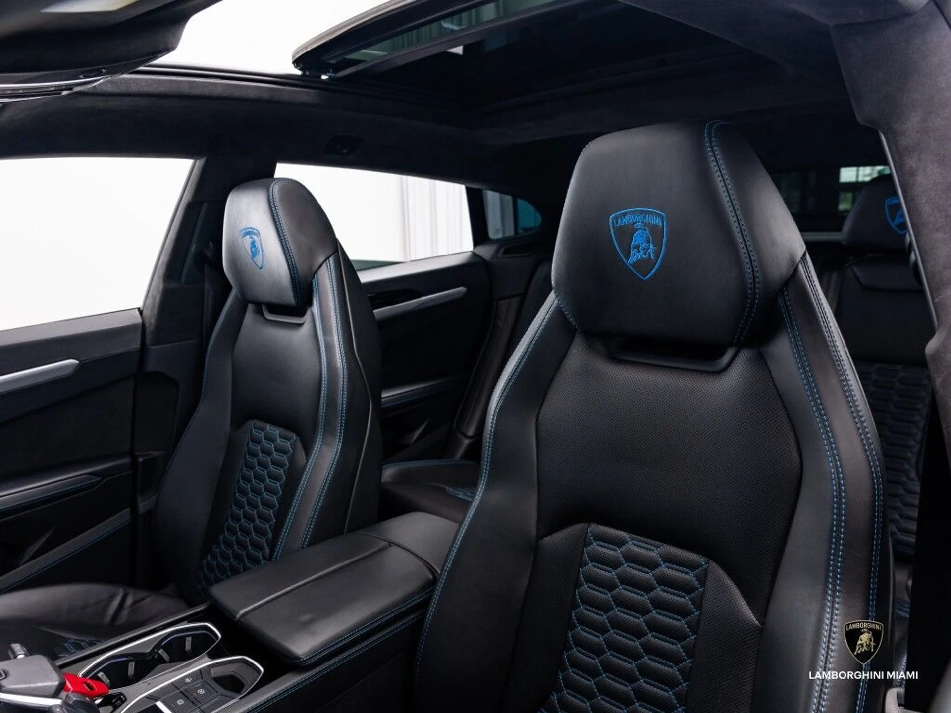 mph026_1726472515_18cd346f9375e97d17fd223faabefacb_34f253686c