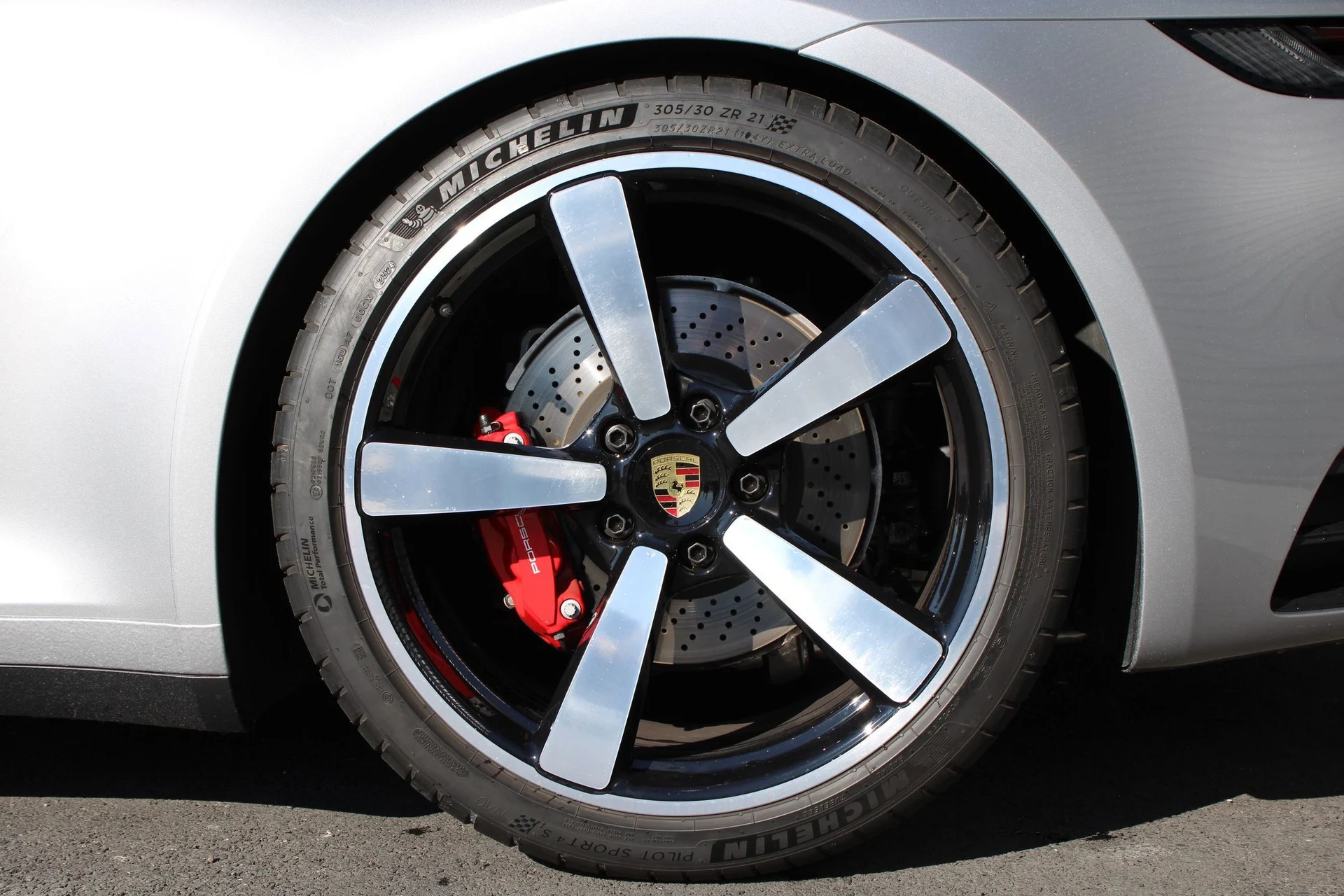 mph026_1735350190_aae807ff26669380220fc99321e7b623_2c81ffde78