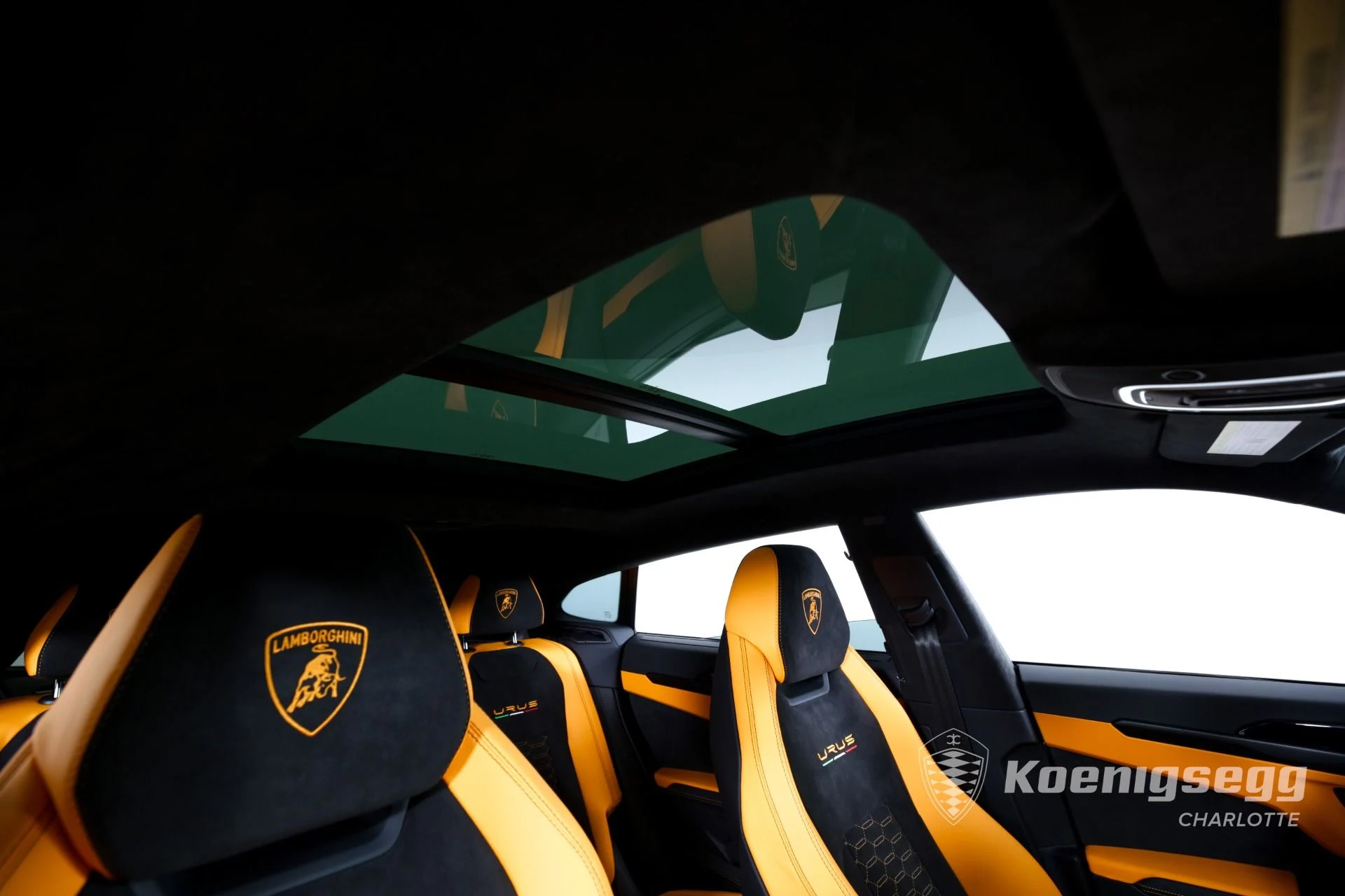 mph026_1745738434_Used_2022_LAMBORGHINI_URUS_1671576431_9ea2addcab